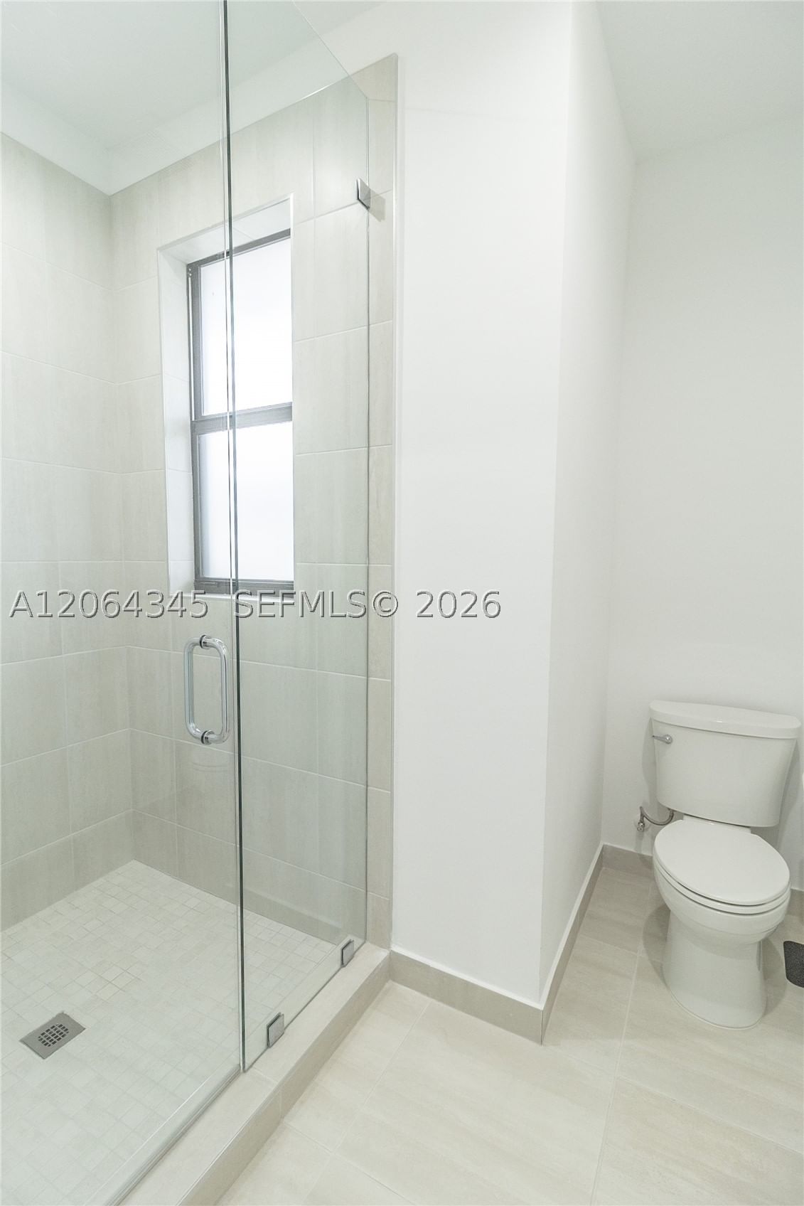 Real estate property located at 4311 82nd Ave, Miami-dade, Downtown Doral South Phas, Doral, FL