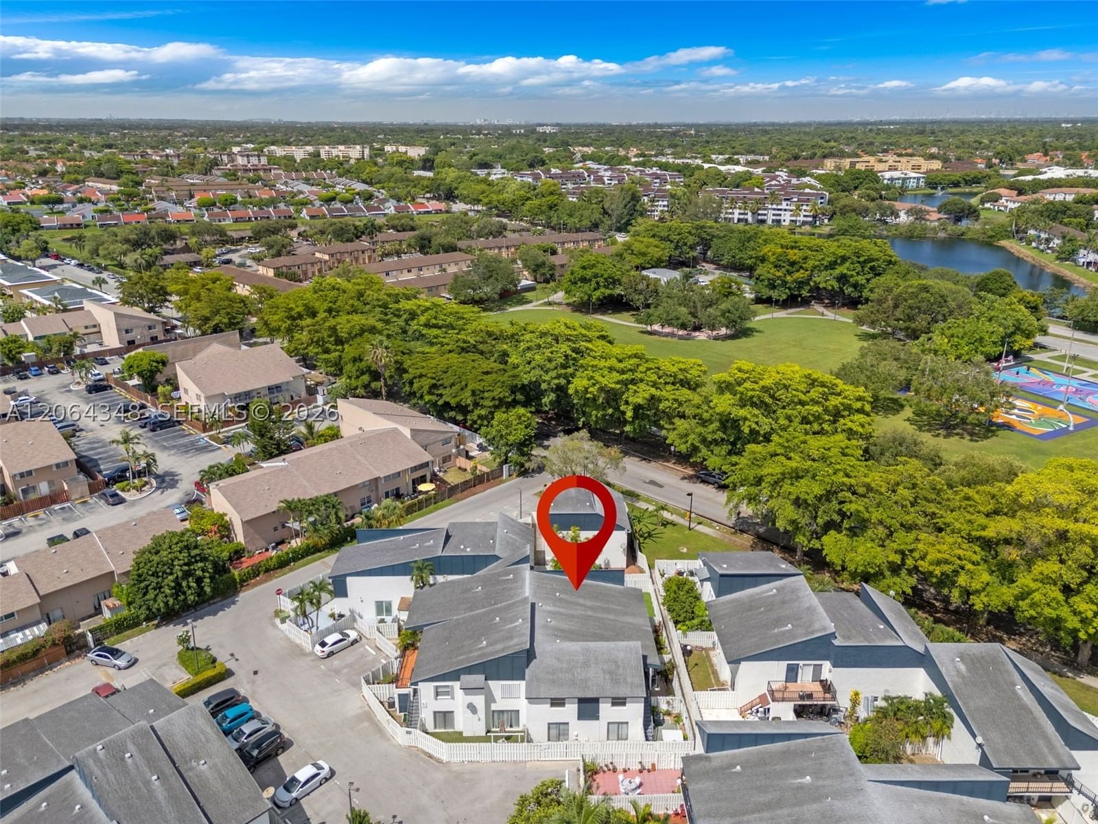 Real estate property located at 15416 85th Ter #180, Miami-dade, Olympian Gdn Condo, Miami, FL