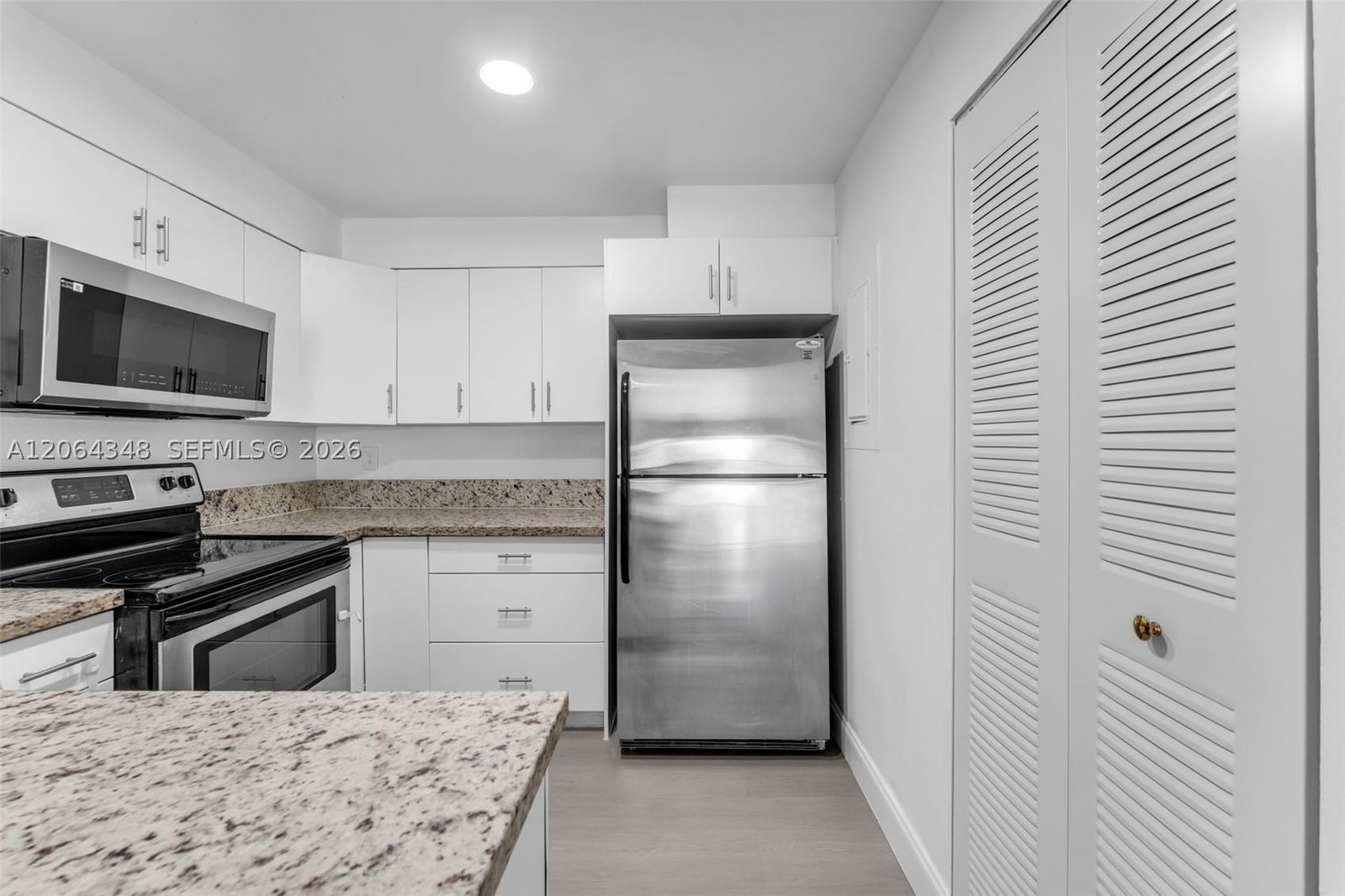 Real estate property located at 15416 85th Ter #180, Miami-dade, Olympian Gdn Condo, Miami, FL