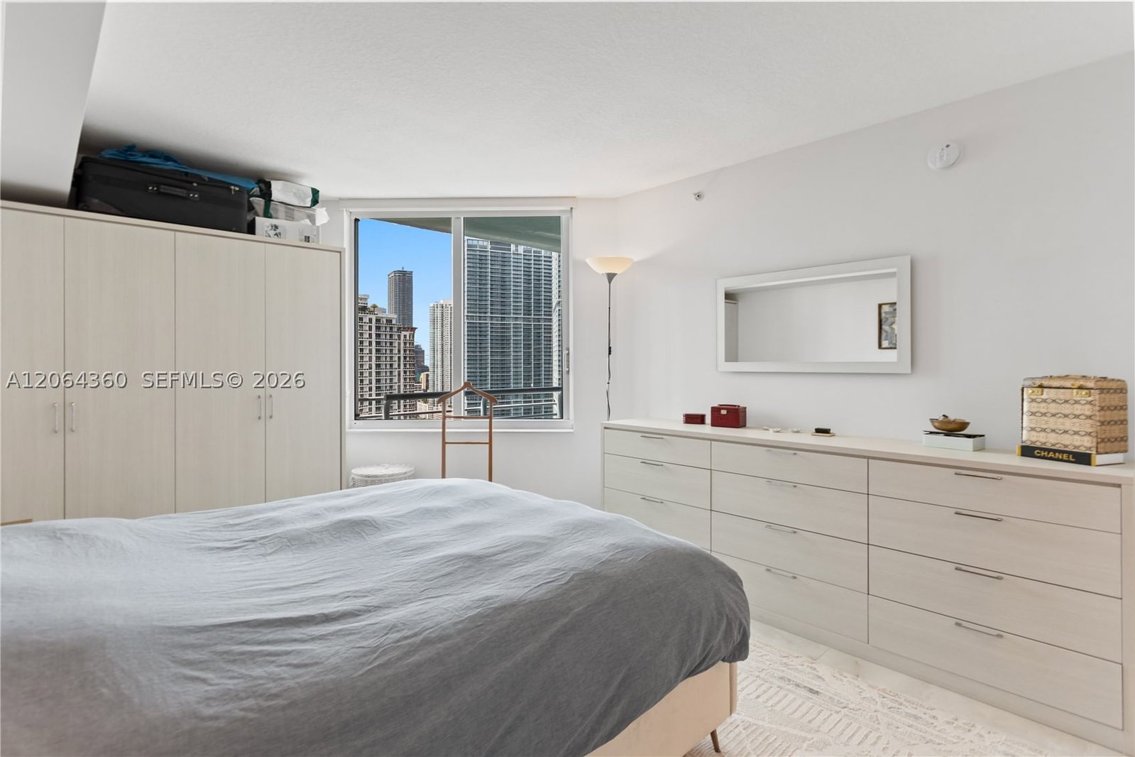 Real estate property located at 325 Biscayne Blvd #3421, Miami-dade, One Miami West Condo, Miami, FL