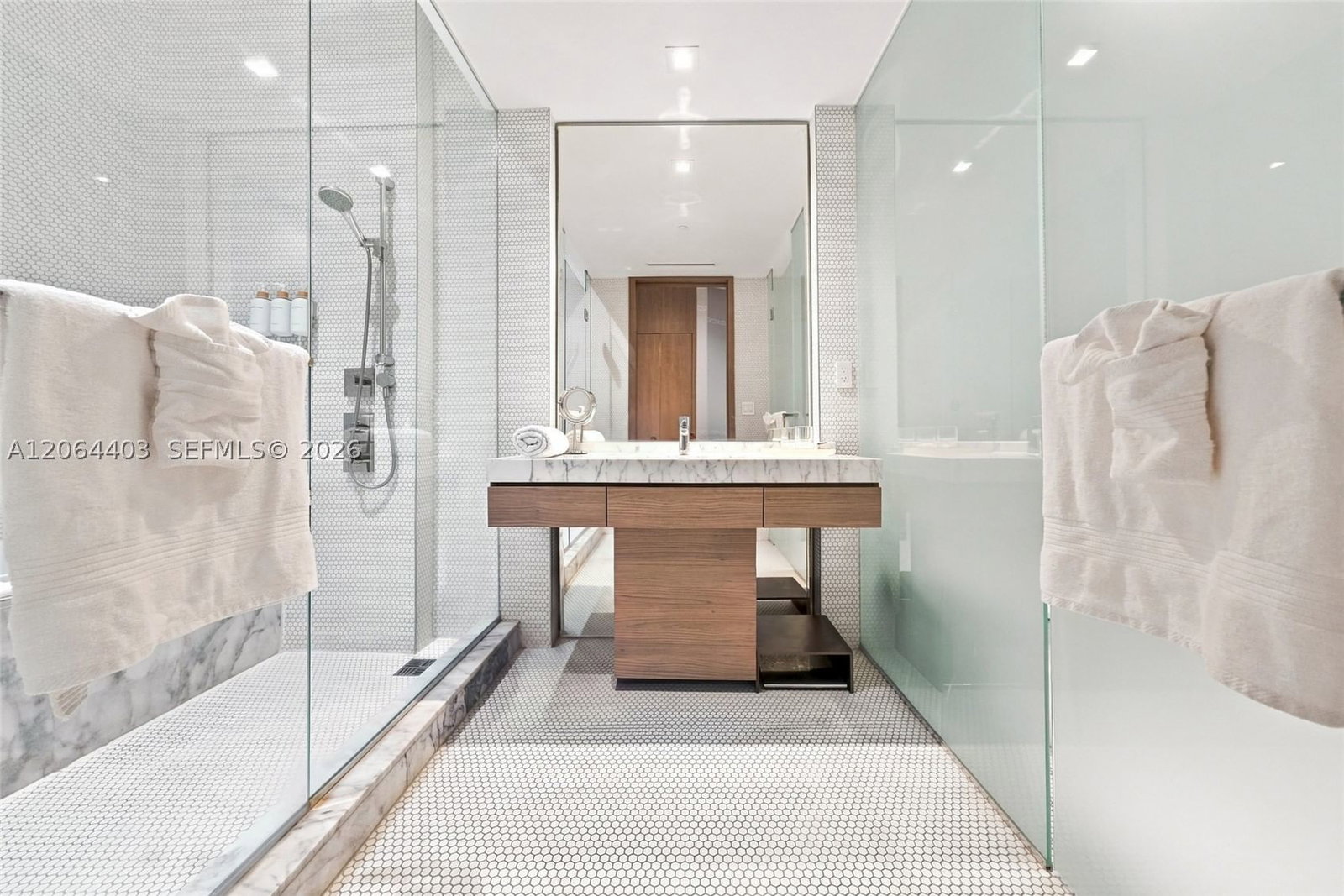 Real estate property located at 801 Miami Ave #610, Miami-dade, 801 Sma Designer Suites C, Miami, FL