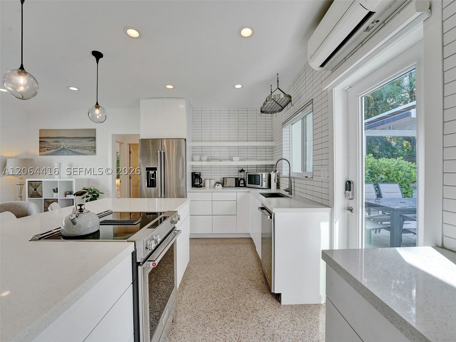 Real estate property located at 1440 20th St, Broward, Lauderdale Groves Amen Pl, Fort Lauderdale, FL