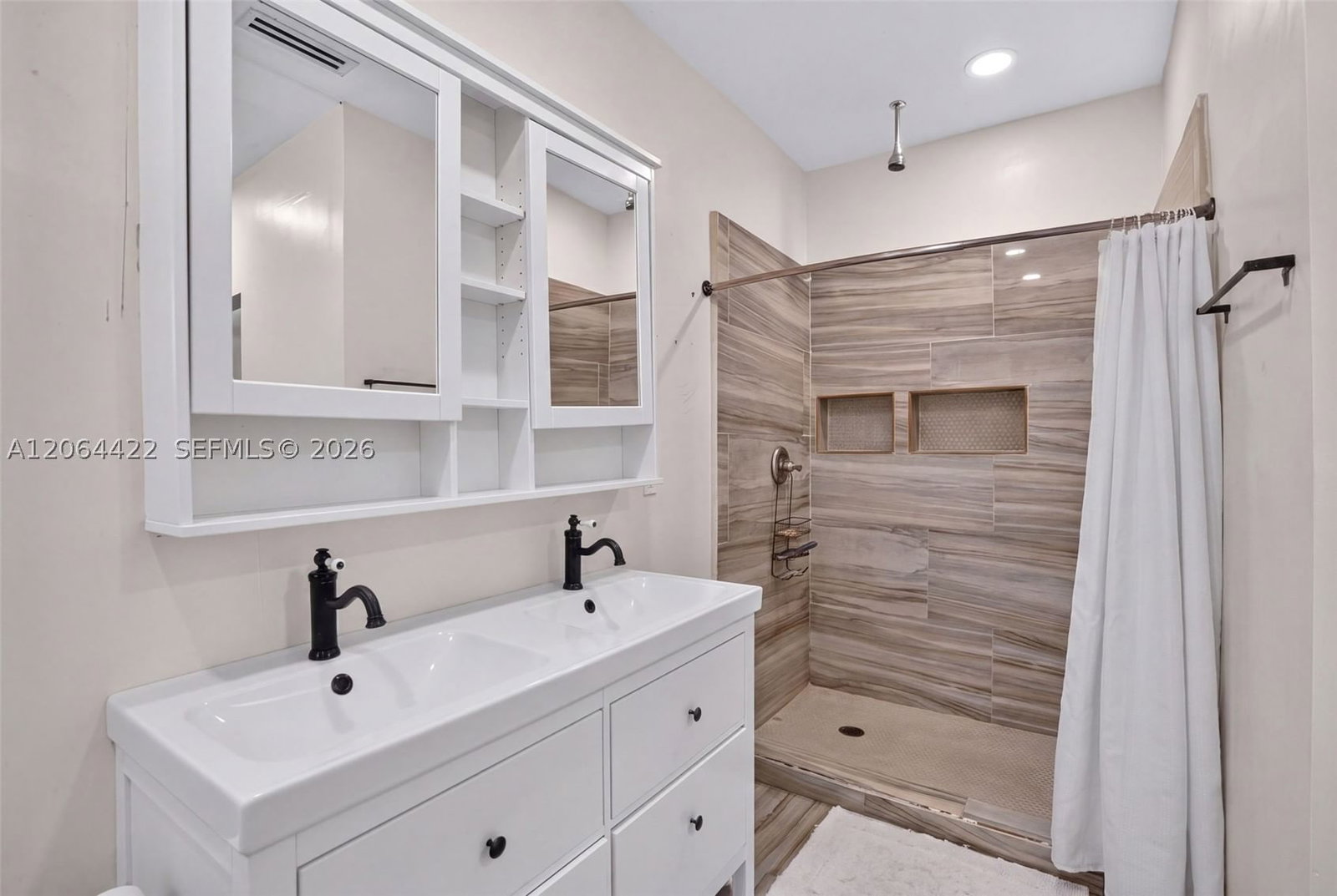 Real estate property located at 13405 199th Ave, Miami-dade, A, Miami, FL