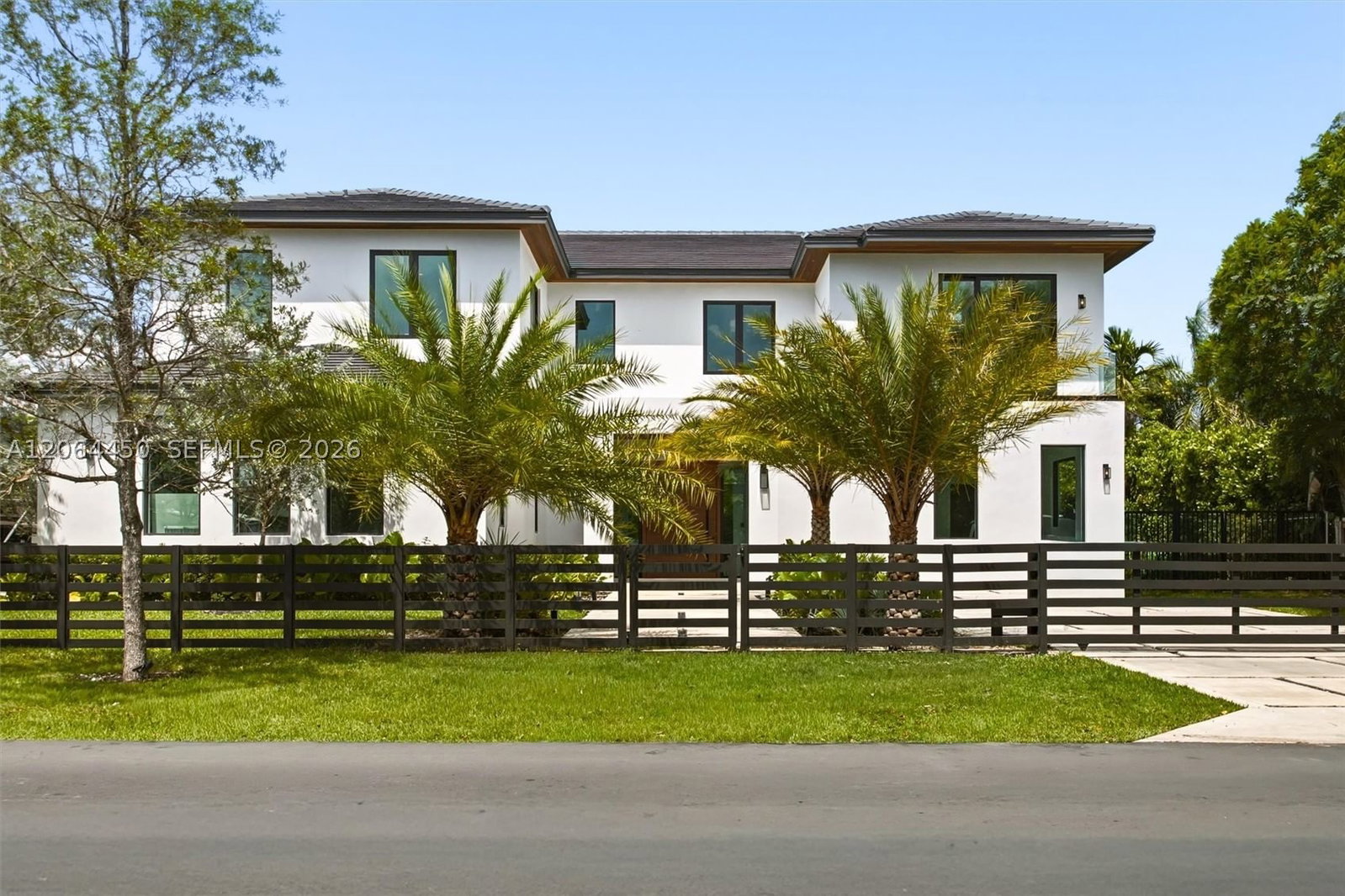 Real estate property located at 9840 73rd Ct, Miami-dade, Hillmont, Pinecrest, FL