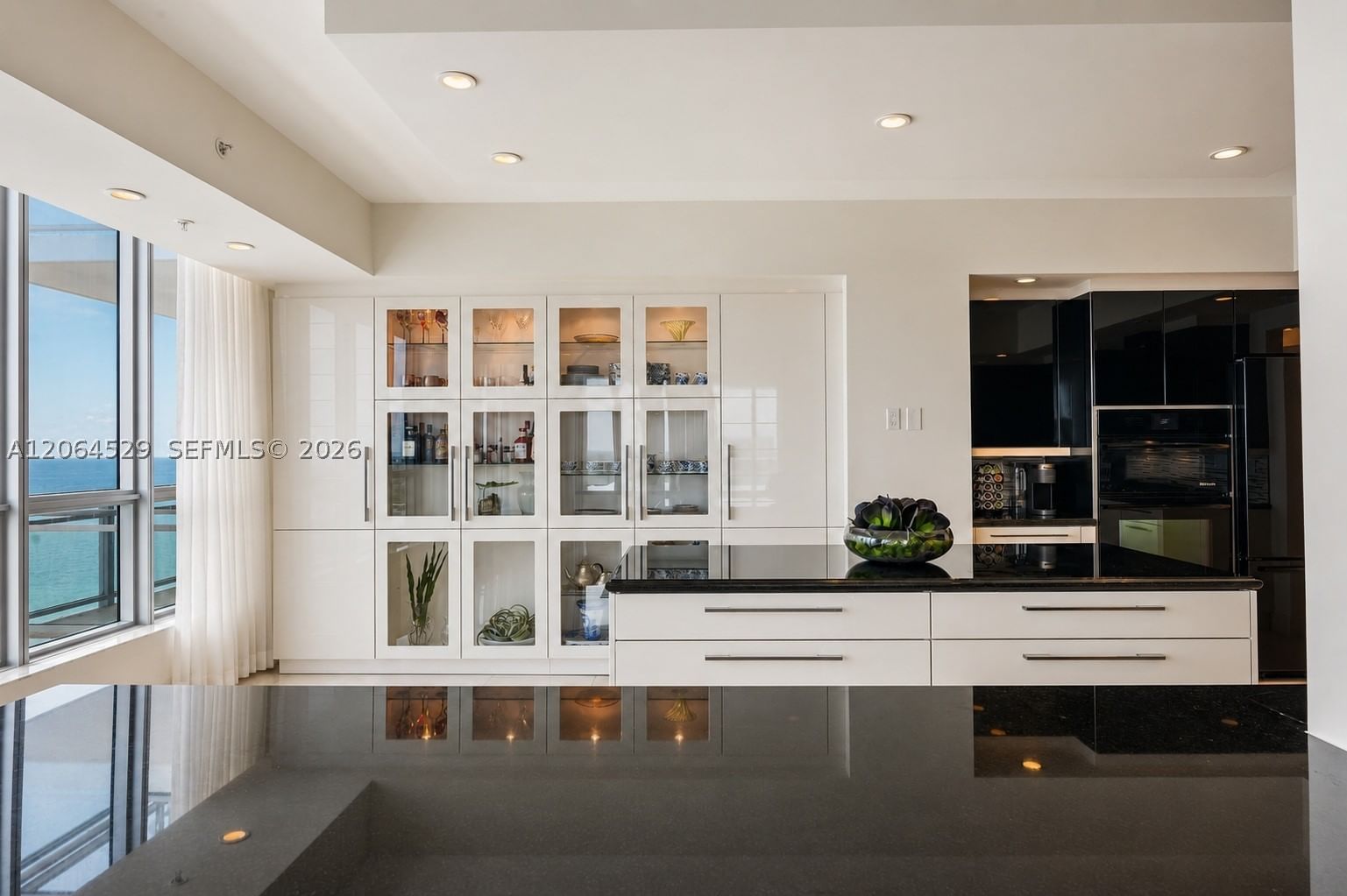 Real estate property located at 3535 Ocean Dr #2106, Broward, Diplomat Oceanfront Resid, Hollywood, FL