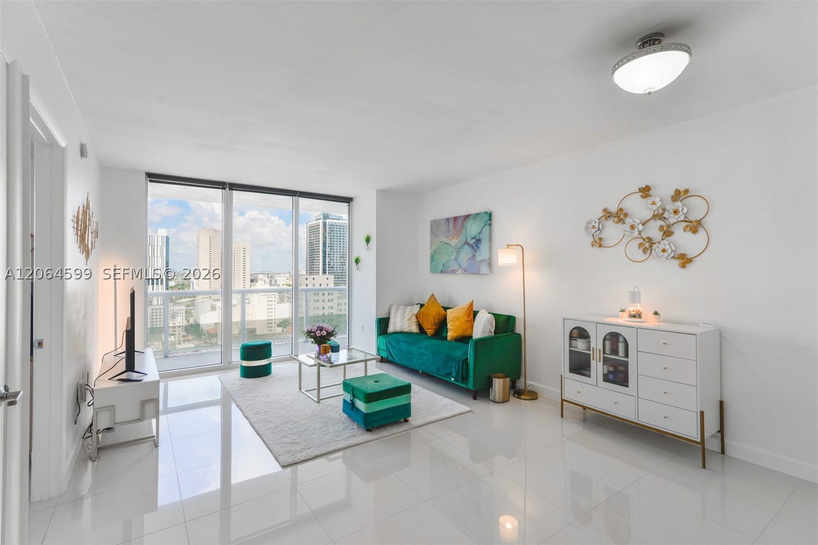 Real estate property located at 50 Biscayne Blvd #2505, Miami-dade, 50 Biscayne Condo, Miami, FL