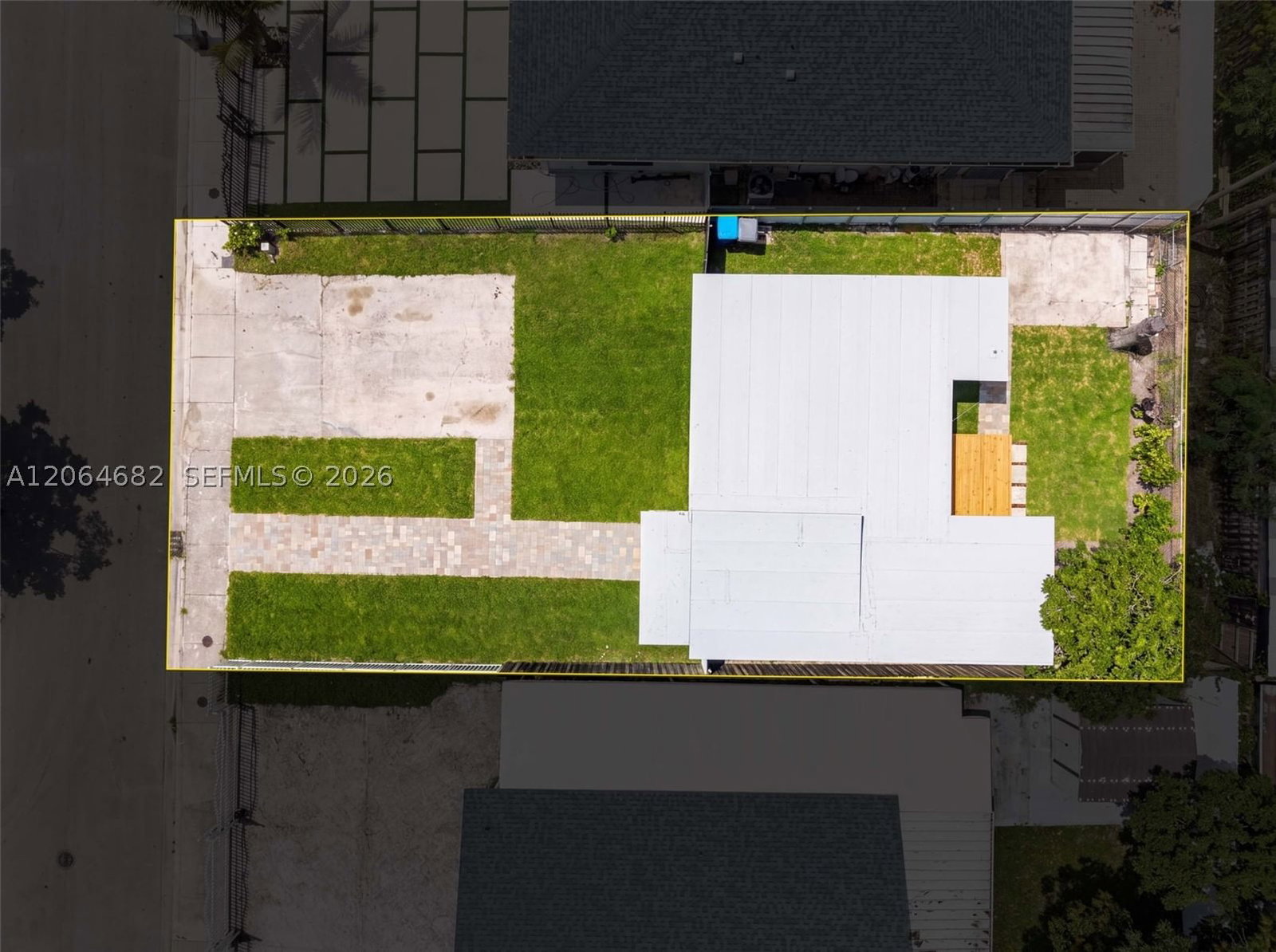 Real estate property located at 3620 58th Ave, Broward, Sunland Park Section 2, West Park, FL