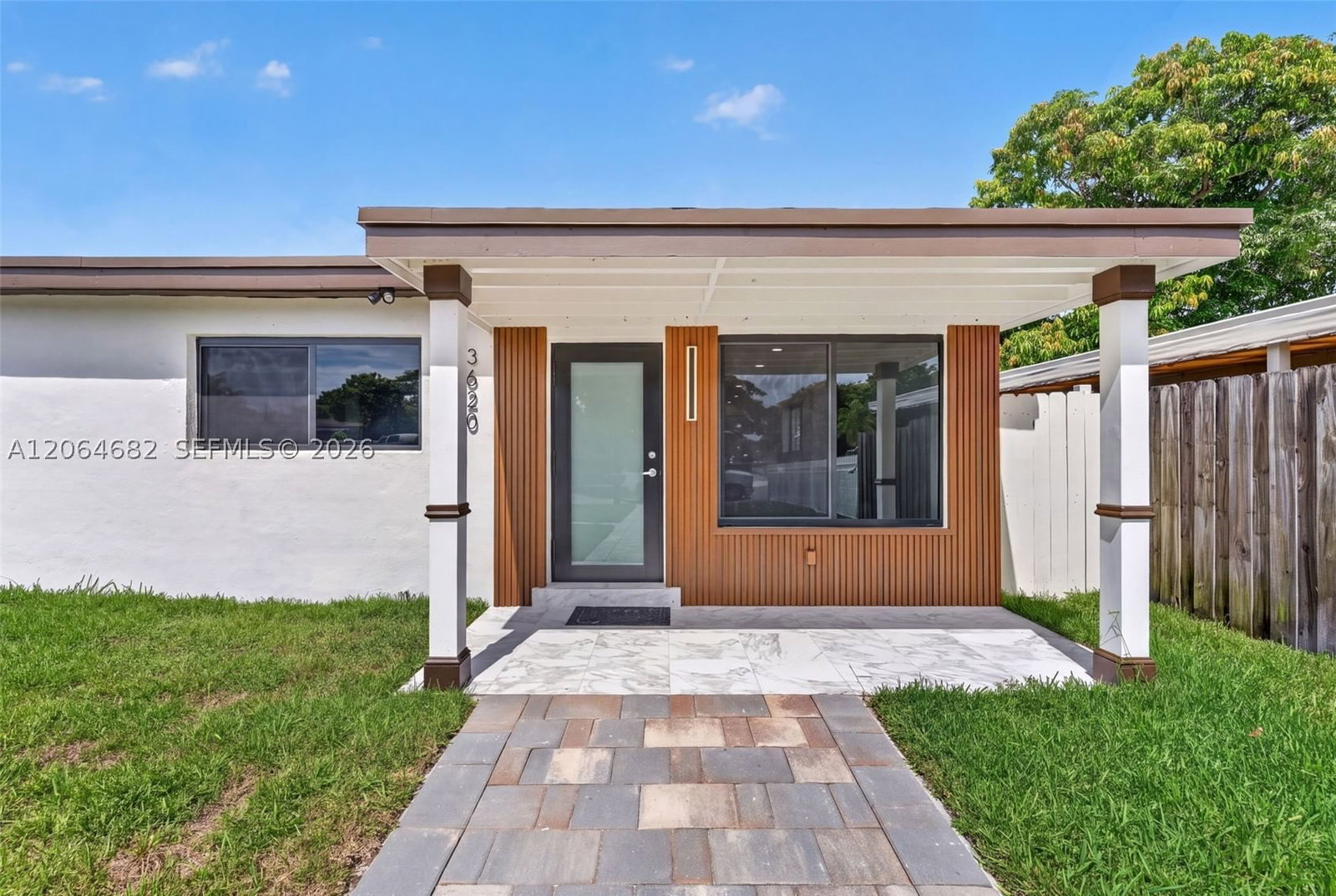 Real estate property located at 3620 58th Ave, Broward, Sunland Park Section 2, West Park, FL