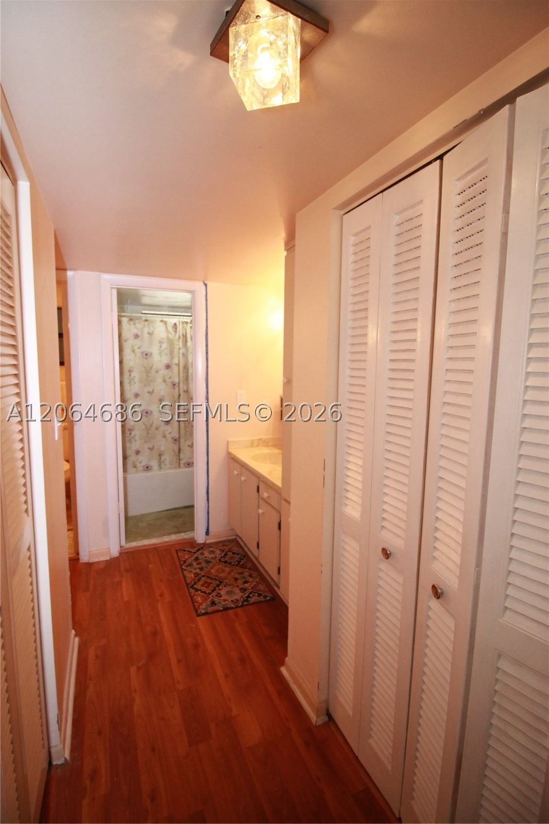 Real estate property located at 900 Colony Point Cir #216, Broward, Colony Point 1 Condo, Pembroke Pines, FL