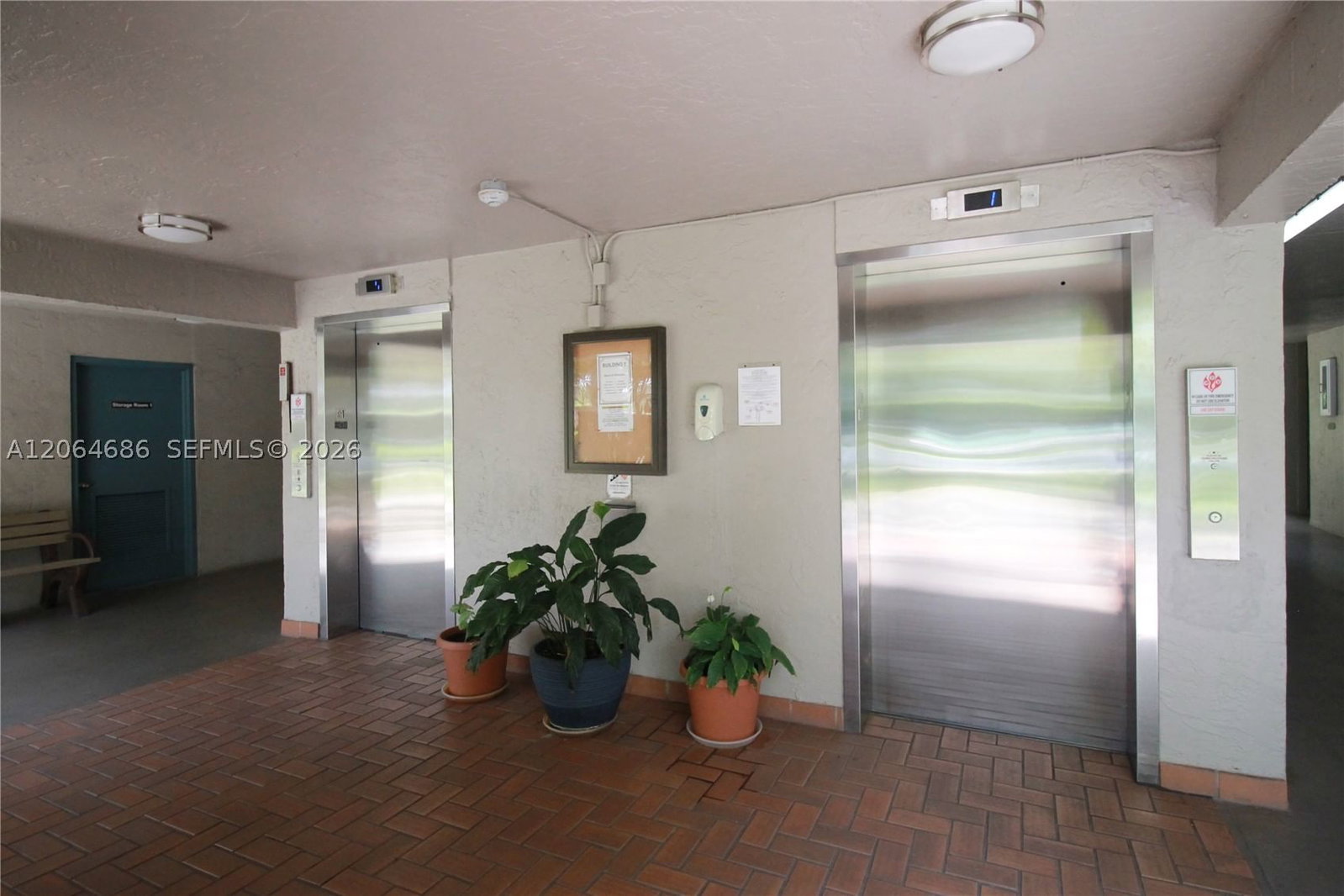 Real estate property located at 900 Colony Point Cir #216, Broward, Colony Point 1 Condo, Pembroke Pines, FL