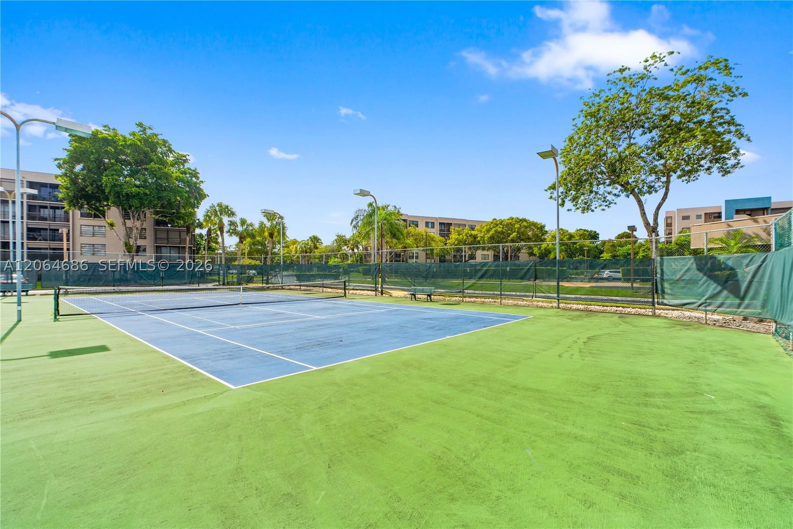 Real estate property located at 900 Colony Point Cir #216, Broward, Colony Point 1 Condo, Pembroke Pines, FL