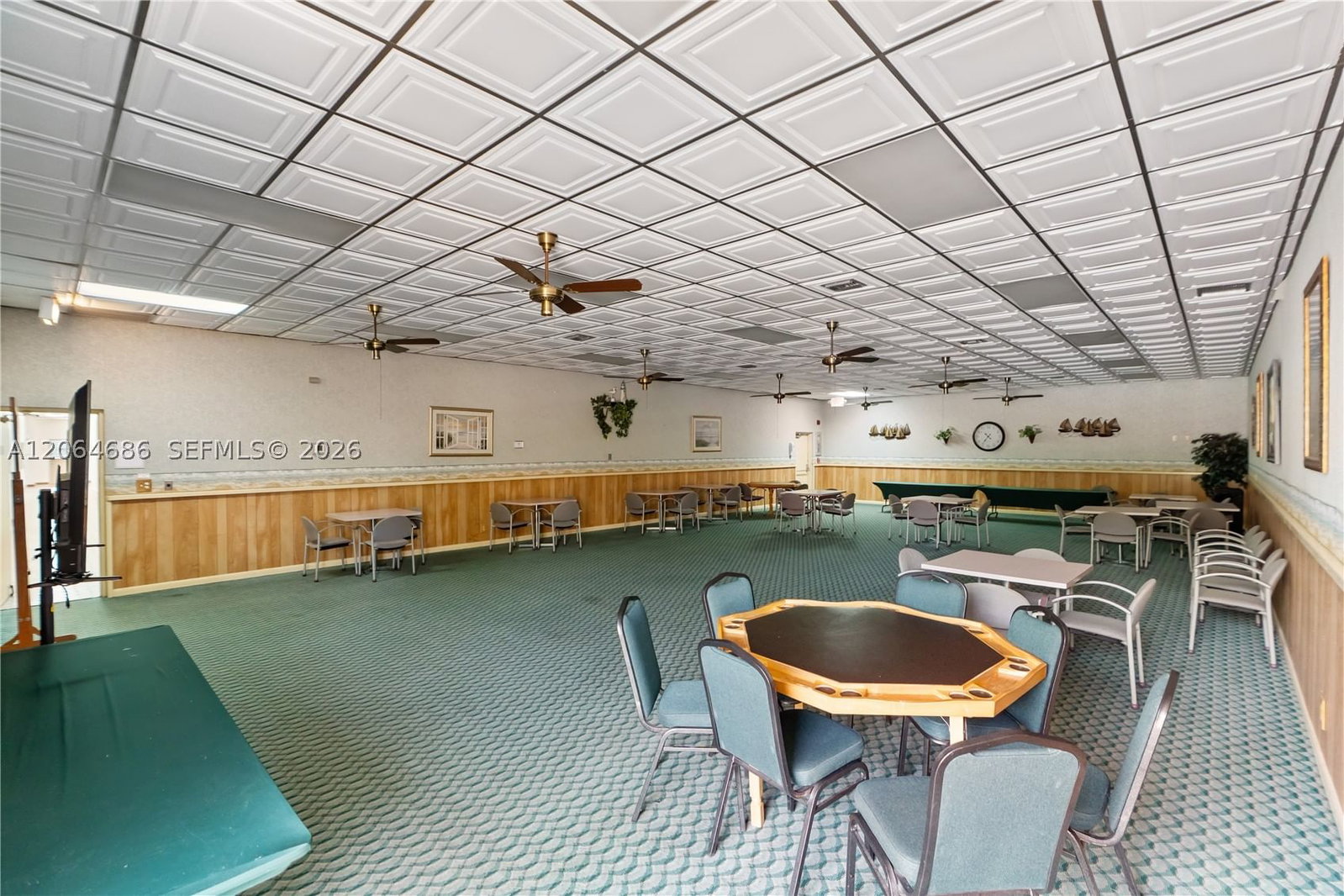 Real estate property located at 900 Colony Point Cir #216, Broward, Colony Point 1 Condo, Pembroke Pines, FL
