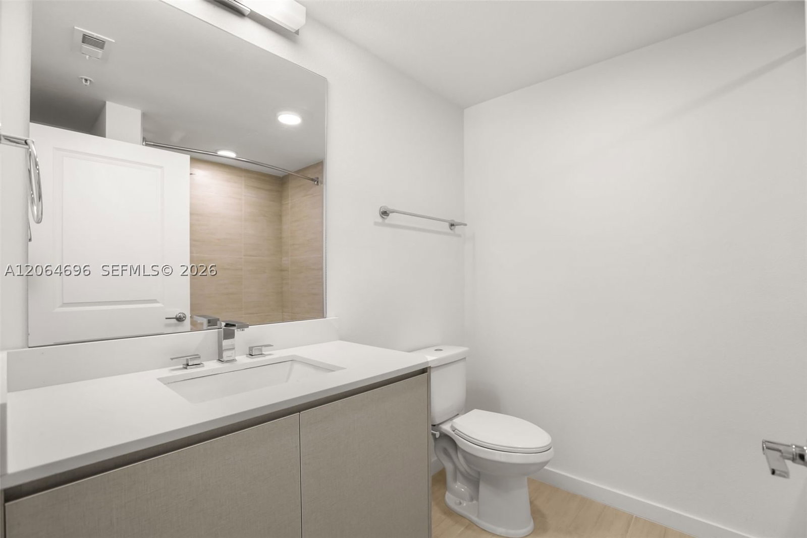 Real estate property located at 5563 Millenia Park Blvd #225, Orange, Millenia Park, Orlando, FL