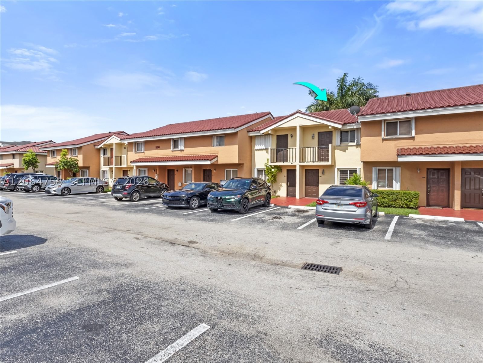 Real estate property located at 560 82nd Pl #306, Miami-dade, Mira Villas Condo, Miami, FL