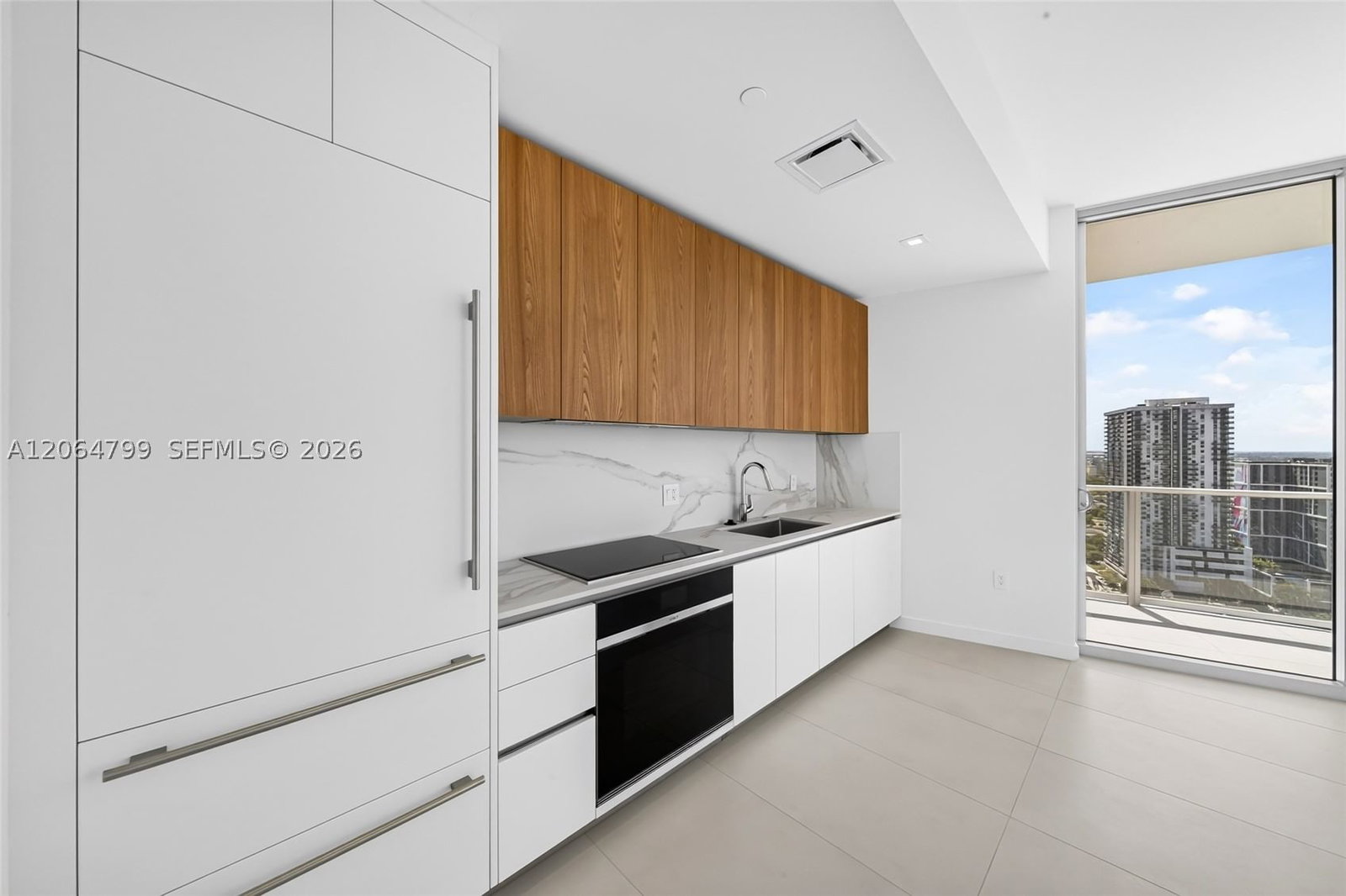 Real estate property located at 1400 Biscayne Blvd #2607, Miami-dade, Casa Bella Residences, Miami, FL