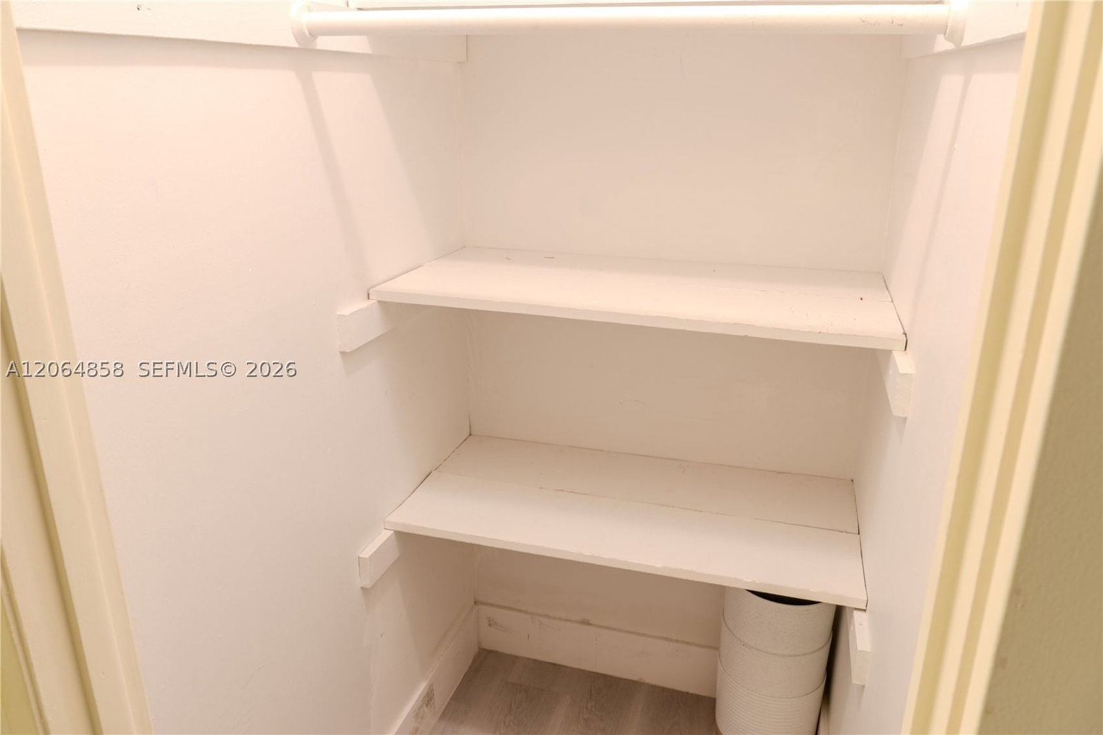 Real estate property located at 401 Ocean Dr #222 (with Parking), Miami-dade, The Presidential Condo, Miami Beach, FL