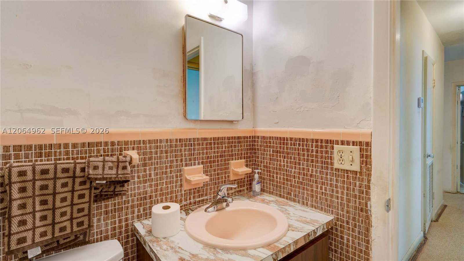 Real estate property located at 1730 97th Pl, Miami-dade, Westbrooke, Miami, FL