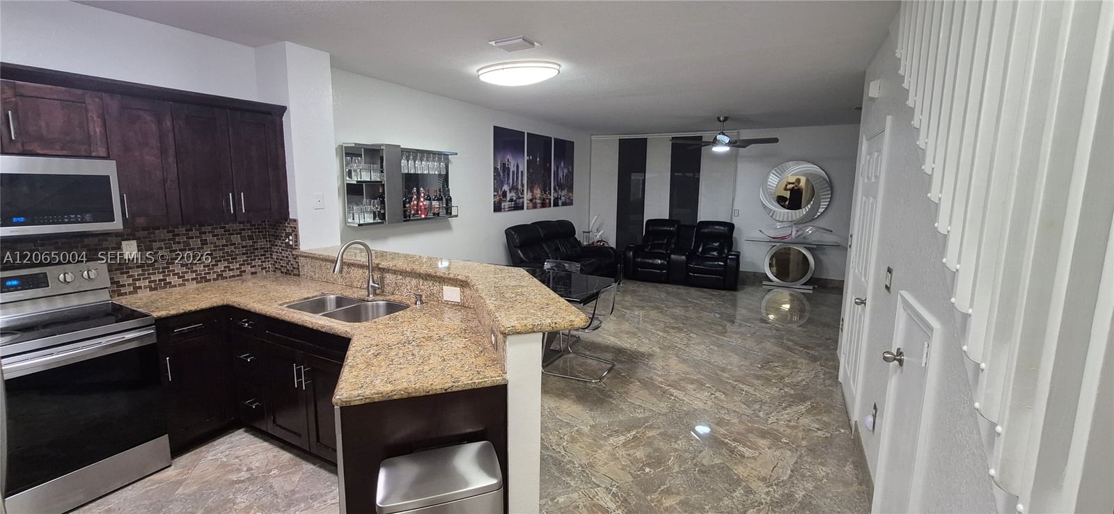 Real estate property located at 5733 Tuscany Way, Broward, Tuscany Plat, Tamarac, FL