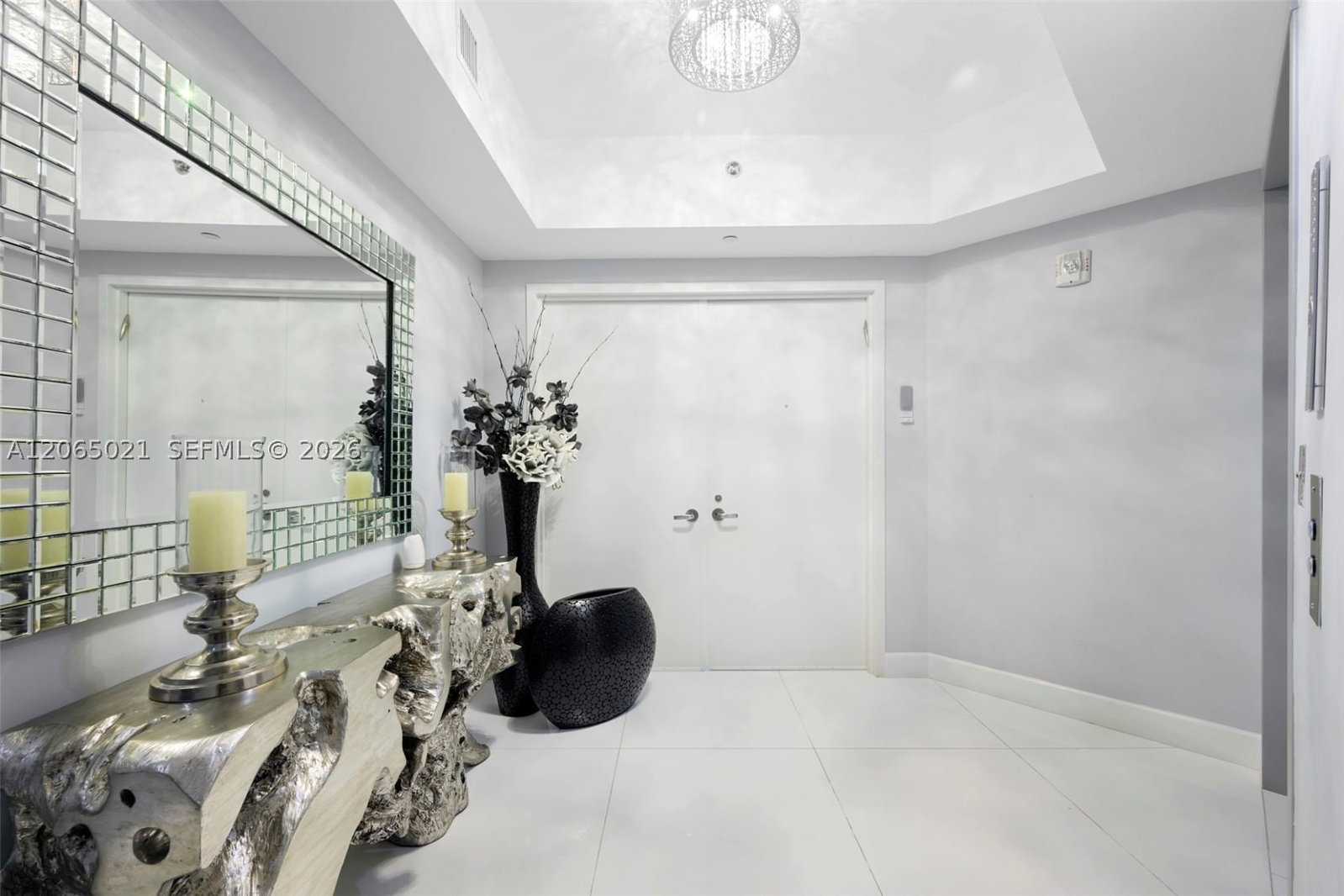 Real estate property located at 2711 Ocean Dr #902, Broward, 2711 Hollywood Beach Cond, Hollywood, FL