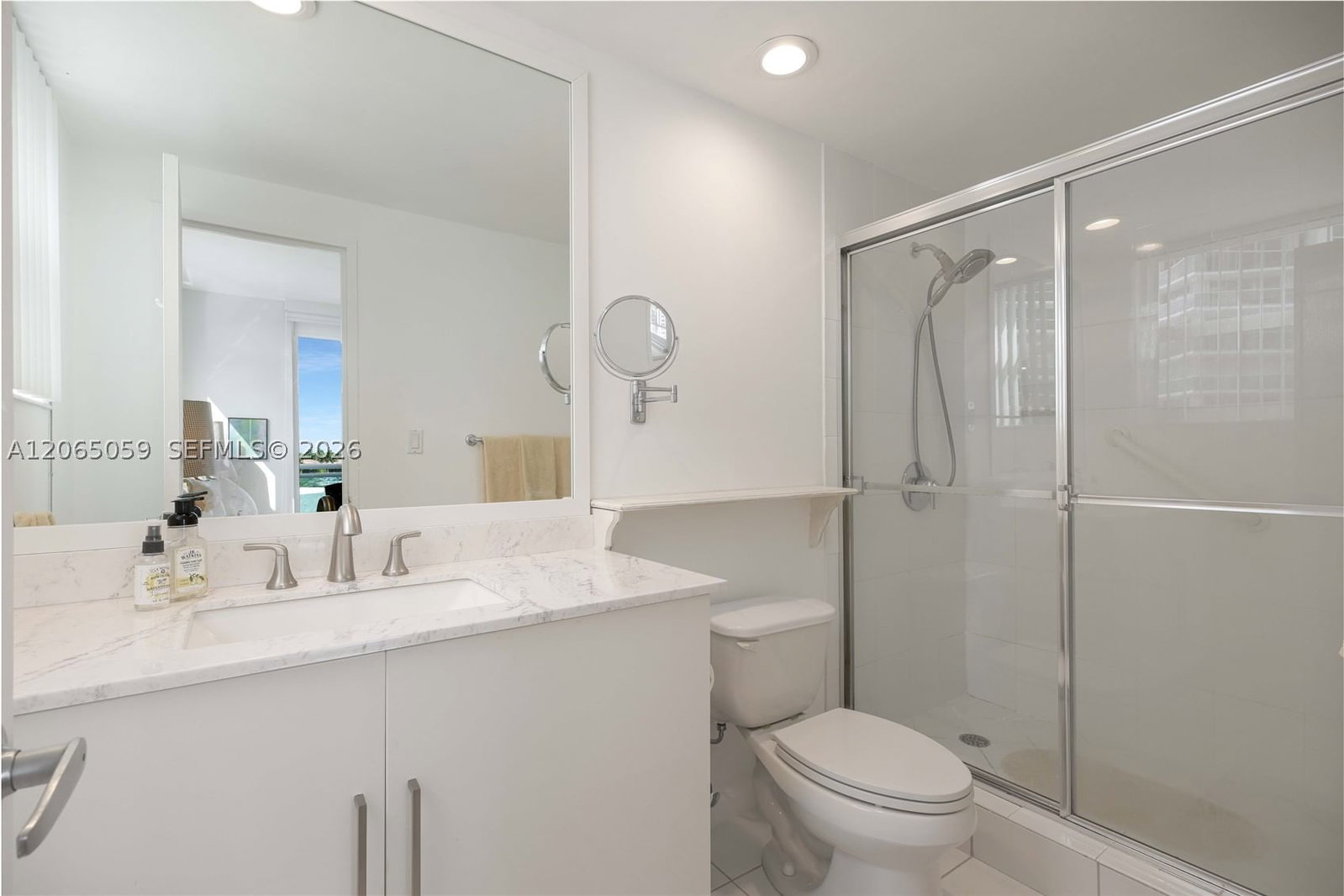 Real estate property located at 3001 Ocean Dr #443, Broward, Residences On Hollywood B, Hollywood, FL
