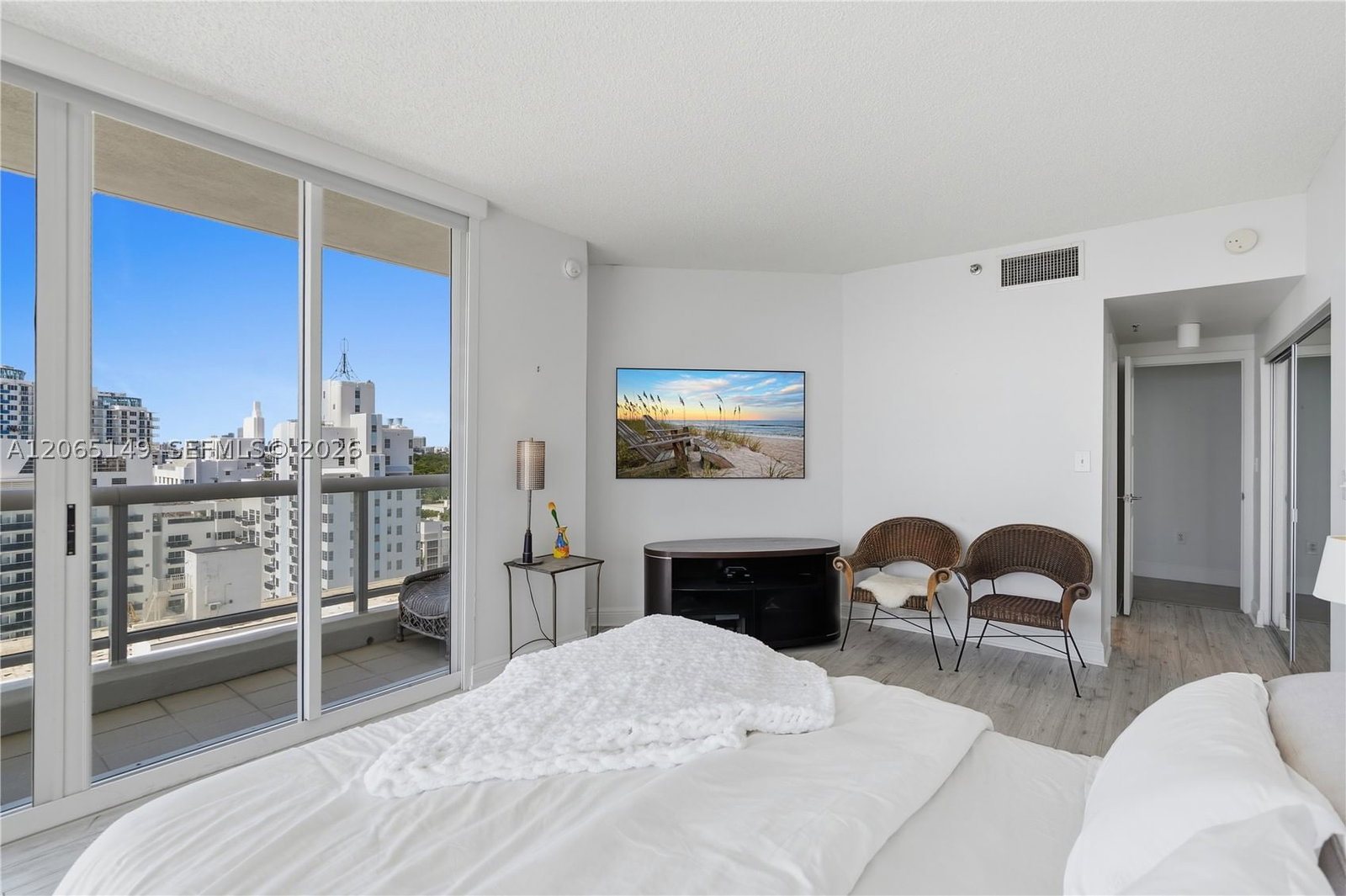 Real estate property located at 4201 Collins Ave #1503, Miami-dade, La Tour Condo, Miami Beach, FL