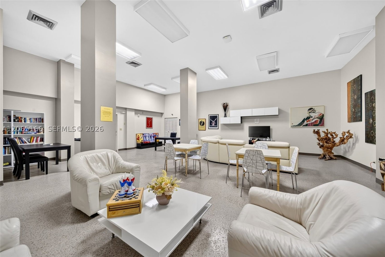 Real estate property located at 301 174th St #1216, Miami-dade, Winston Towers 500 Condo, Sunny Isles Beach, FL