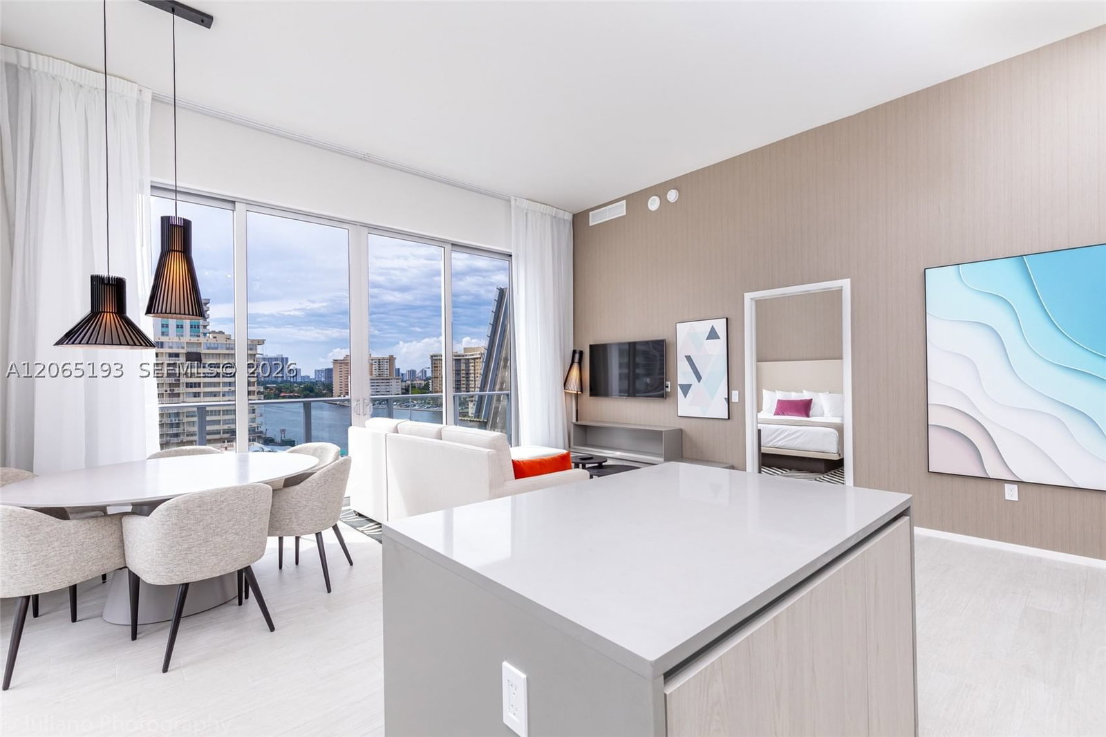 Real estate property located at 4010 Ocean Dr R409, Broward, 4010 South Ocean Condo, Hollywood, FL