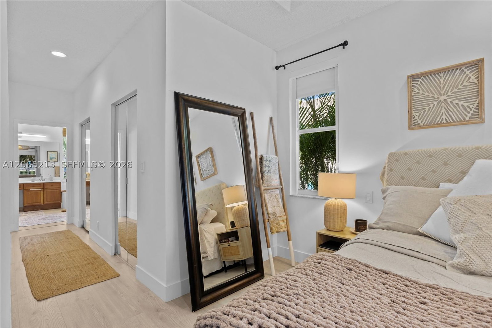 Real estate property located at 4015 Crossbill Ln, Broward, Sector 8 9 And 10, Weston, FL