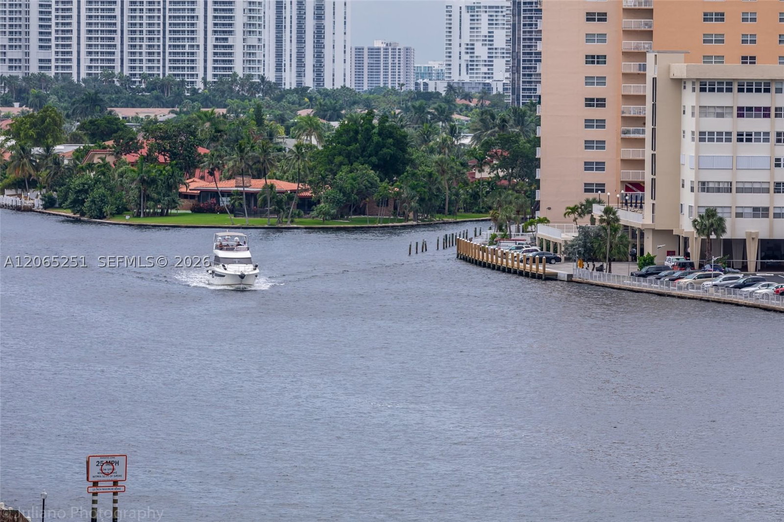 Real estate property located at 4010 Ocean Dr R509, Broward, 4010 South Ocean Condo, Hollywood, FL