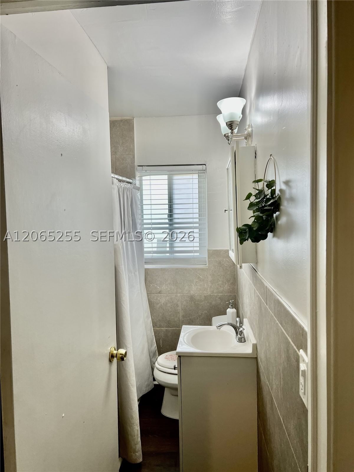 Real estate property located at 20 13th Ter, Broward, Dixie Way, Dania Beach, FL