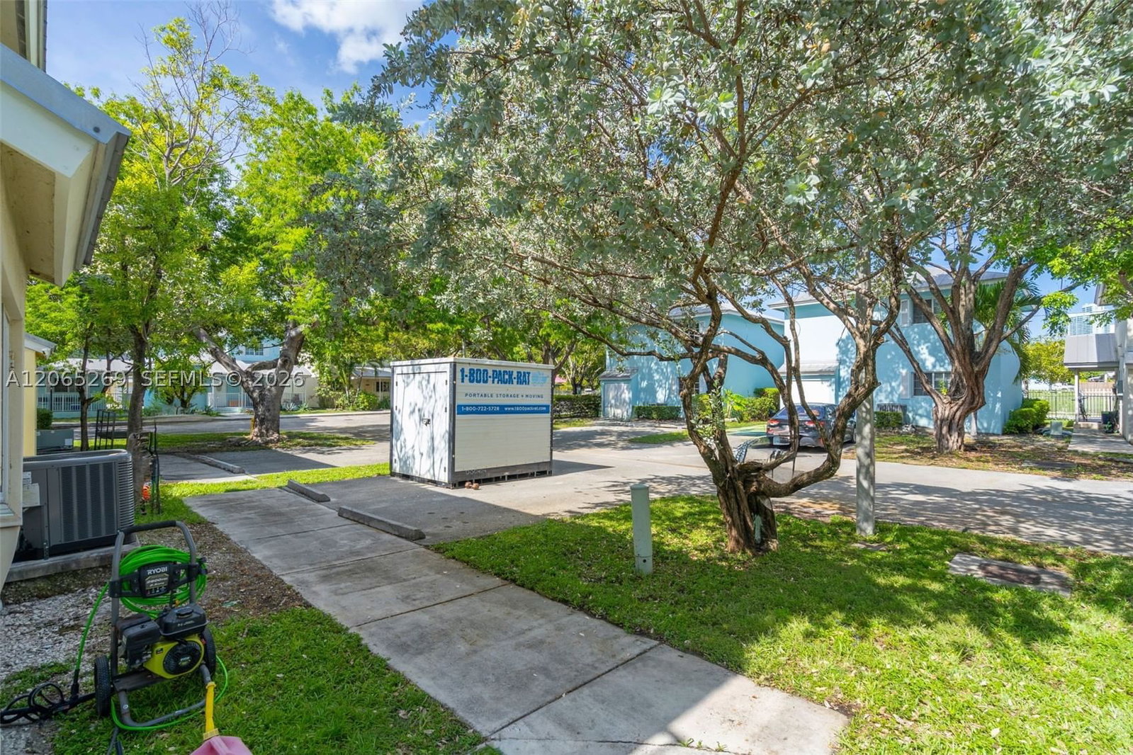 Real estate property located at 1975 3rd Ct #39, Miami-dade, The Villas Of St Agnes Co, Miami, FL