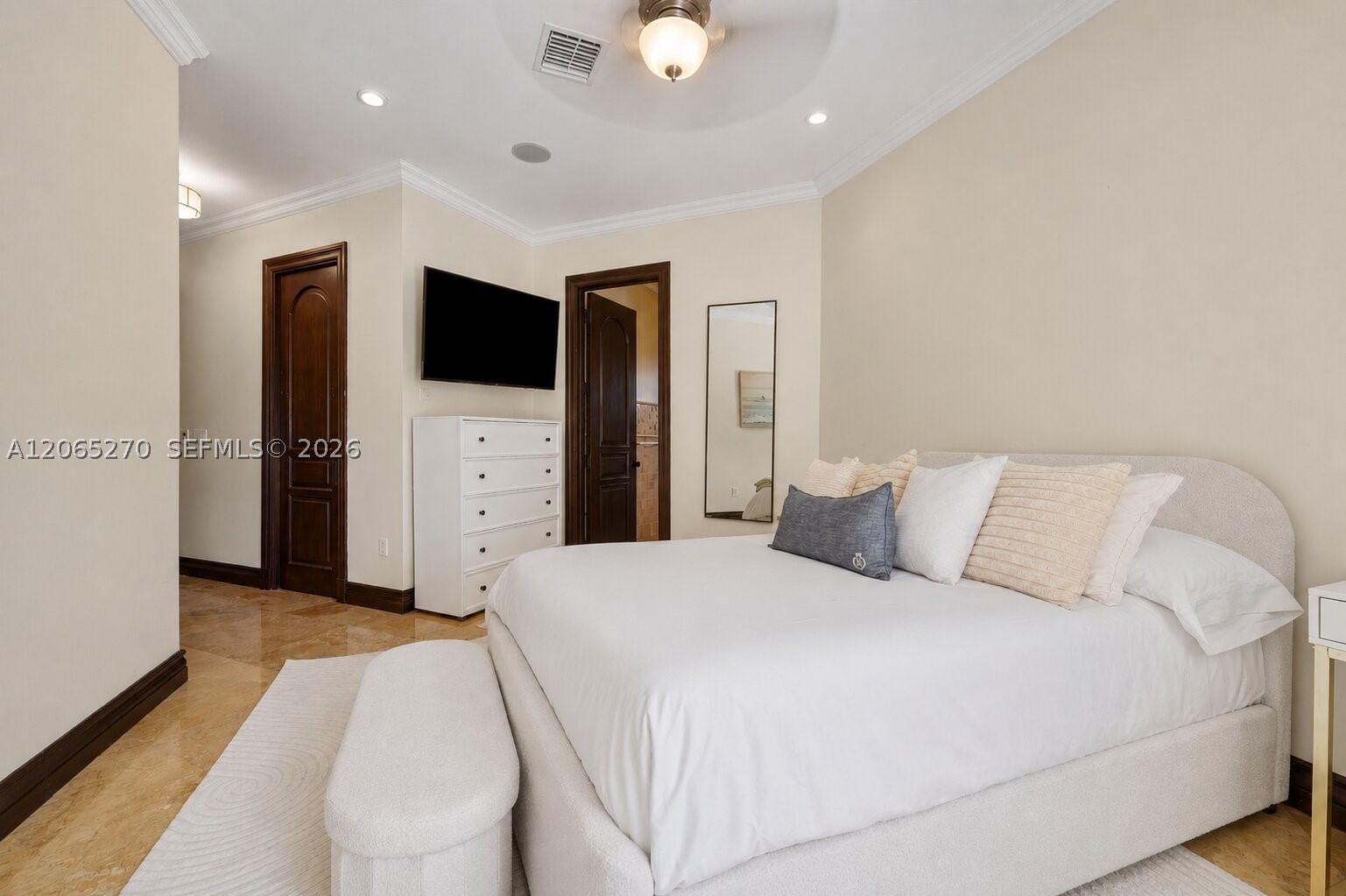 Real estate property located at 9245 93rd Ave, Miami-dade, Pendry Acres, Miami, FL