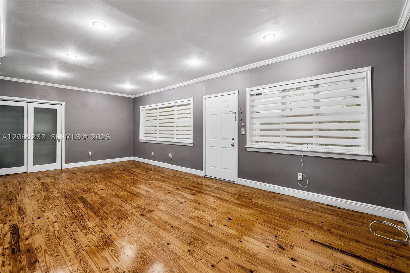 Real estate property located at 7845 Bayshore Ct #12, Miami-dade, Tudor House Condo, Miami, FL