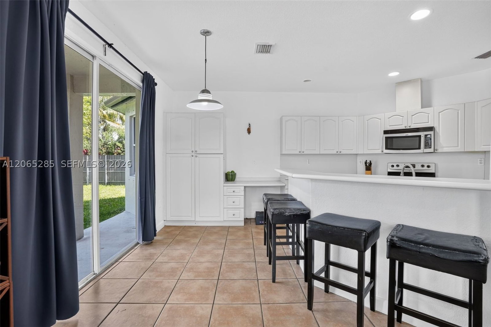 Real estate property located at 1458 150th Ave, Miami-dade, Grand Lakes Phase Ii, Miami, FL