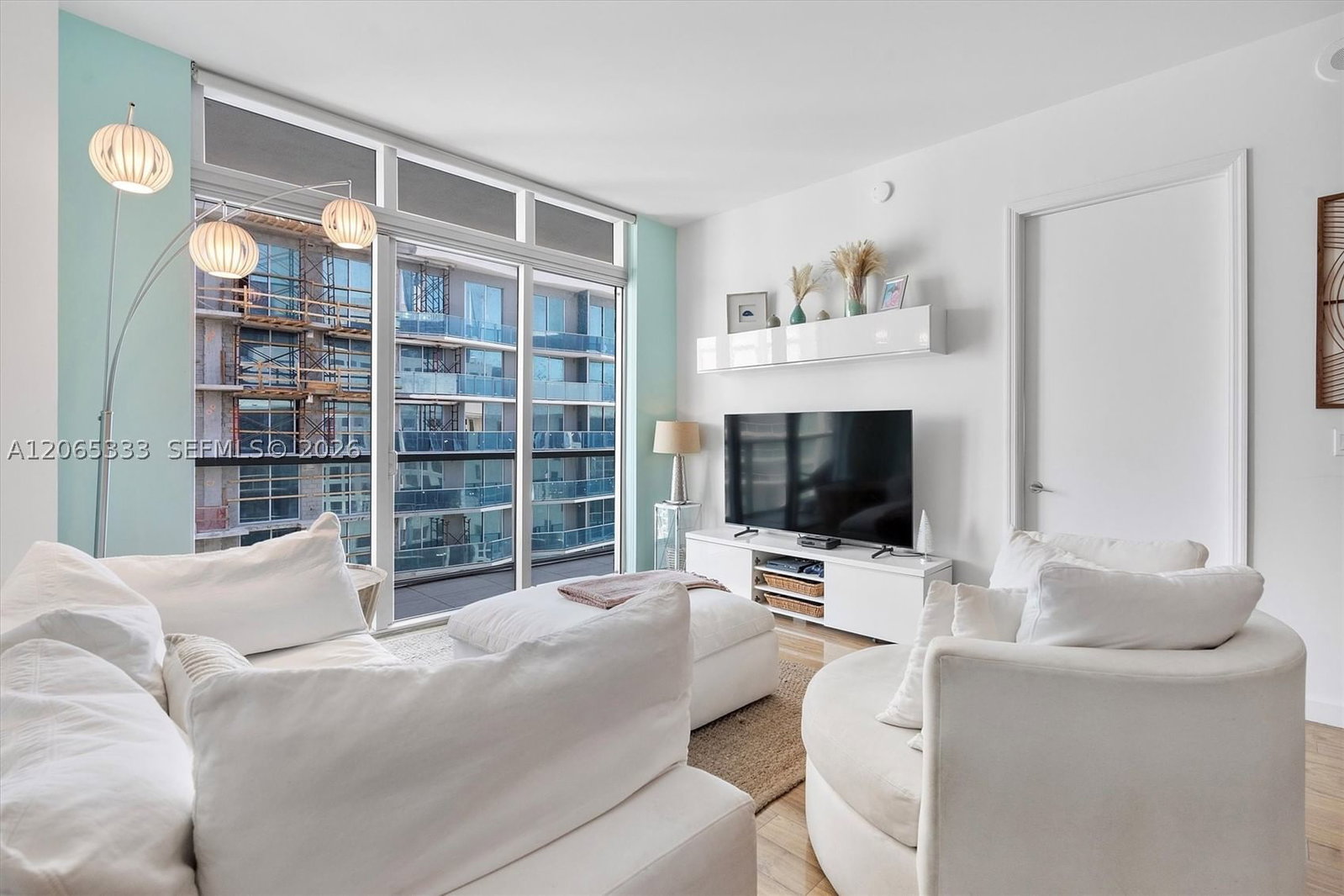 Real estate property located at 55 6th St #4305, Miami-dade, 500 Brickell West Condo, Miami, FL