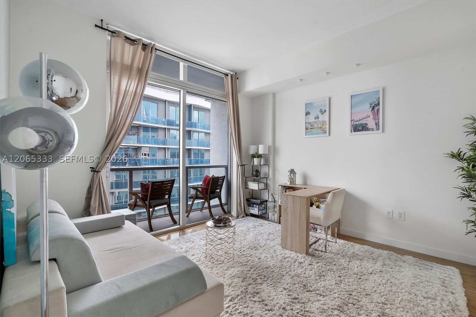 Real estate property located at 55 6th St #4305, Miami-dade, 500 Brickell West Condo, Miami, FL