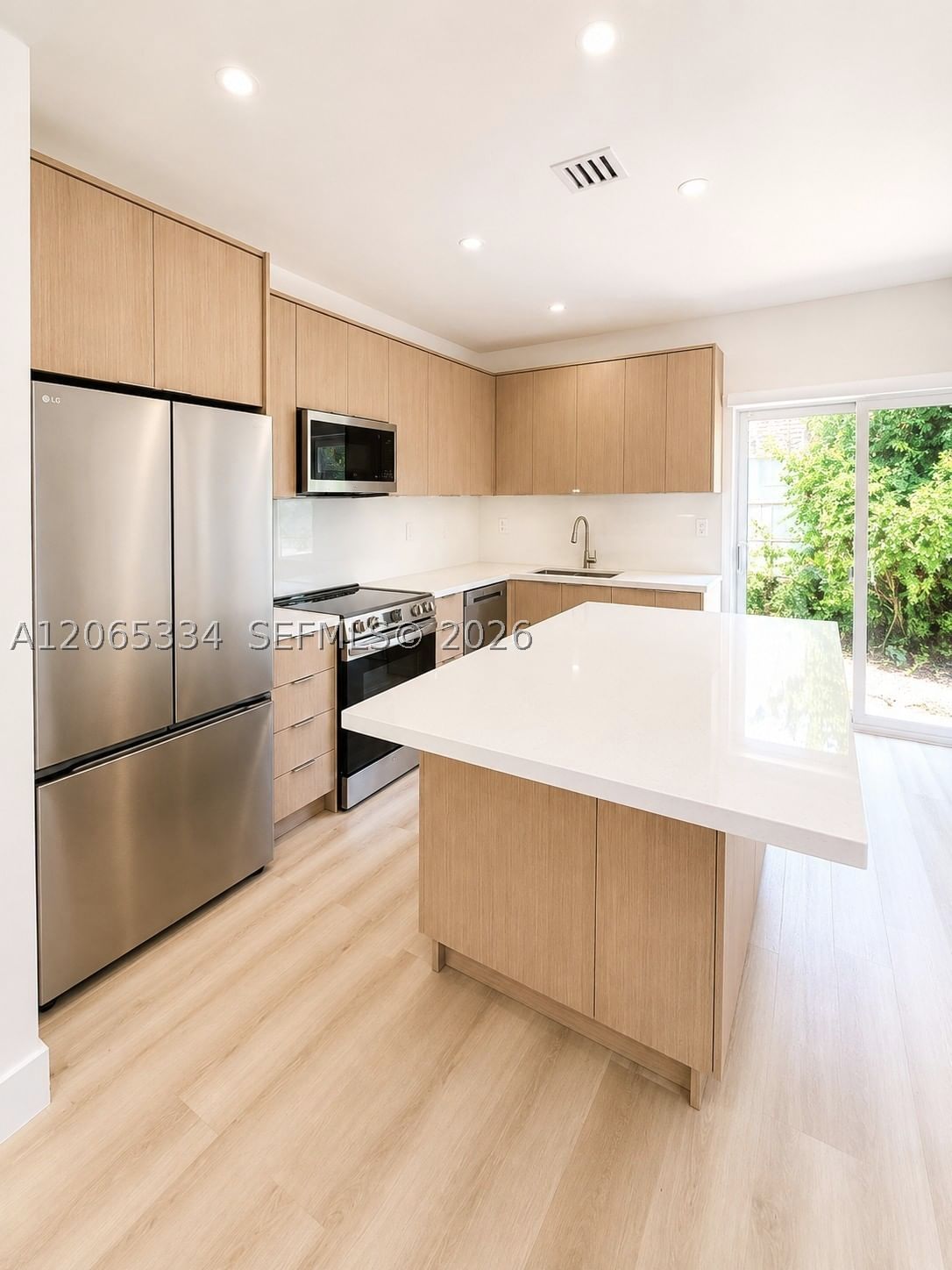 Real estate property located at 470 130th St, Miami-dade, Griffing Bisc Park Est, North Miami, FL