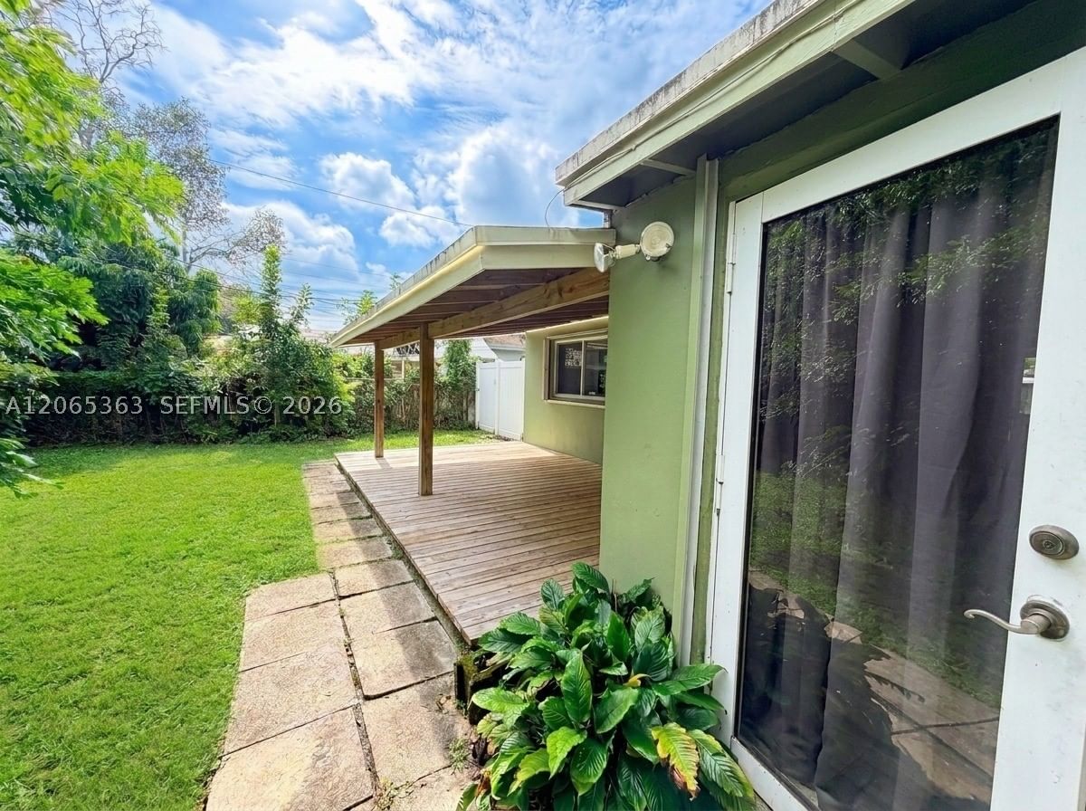 Real estate property located at 6831 Farragut St, Broward, Driftwood Acres No 5, Hollywood, FL