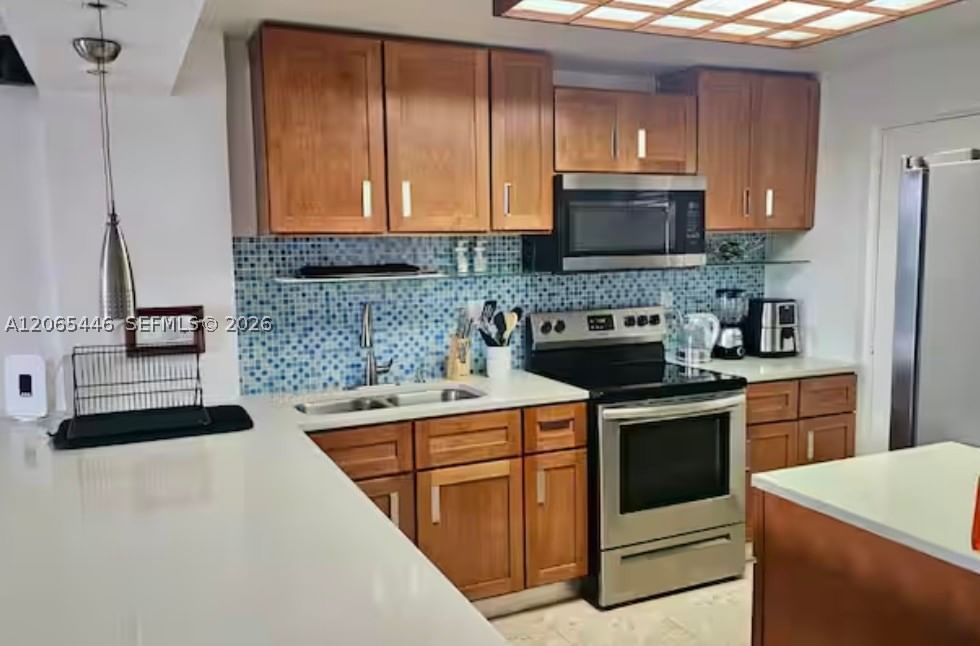Real estate property located at 2903 Miami Beach Blvd #201, Miami-dade, Island Shores Condo, North Miami Beach, FL