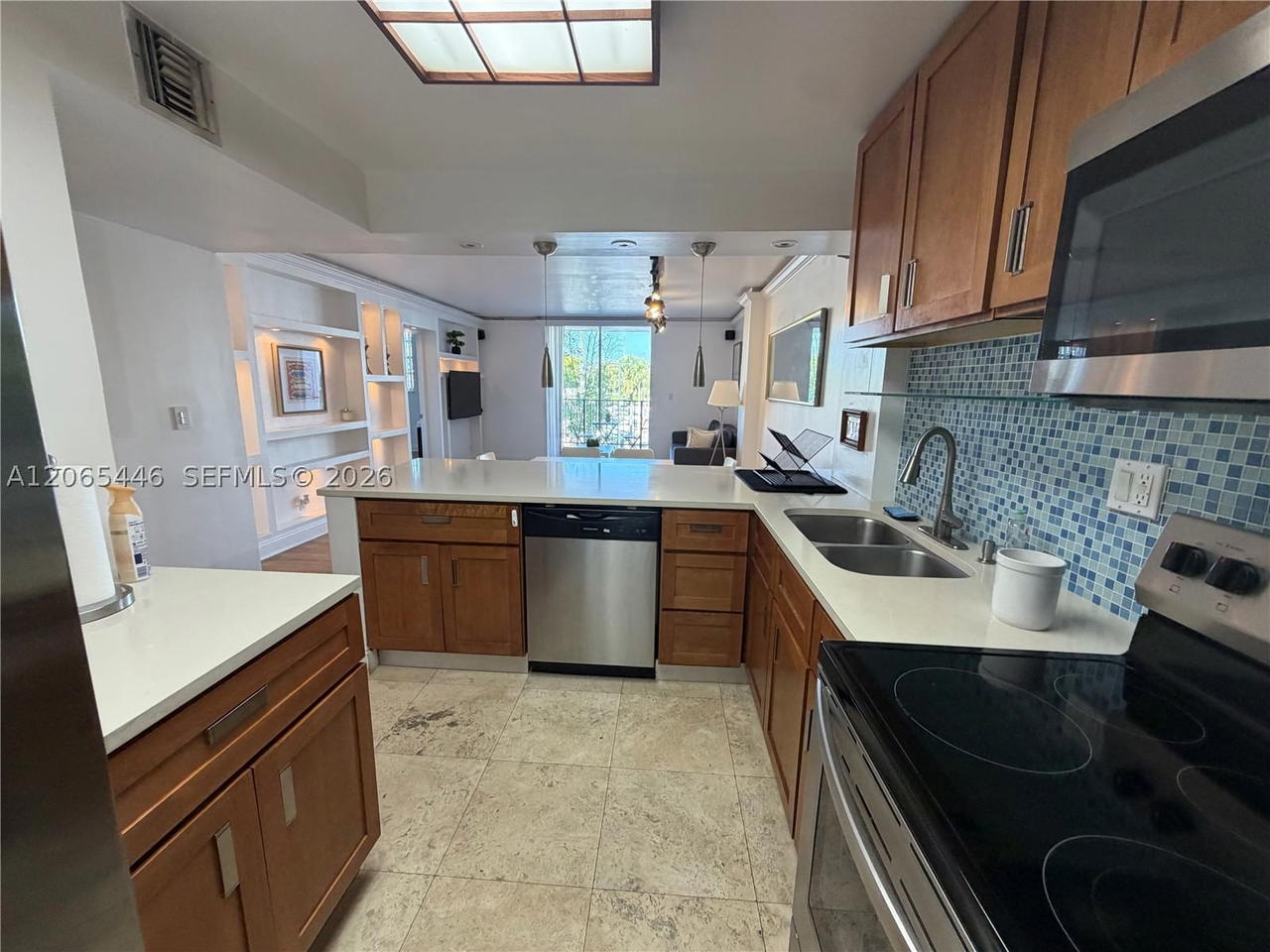 Real estate property located at 2903 Miami Beach Blvd #201, Miami-dade, Island Shores Condo, North Miami Beach, FL