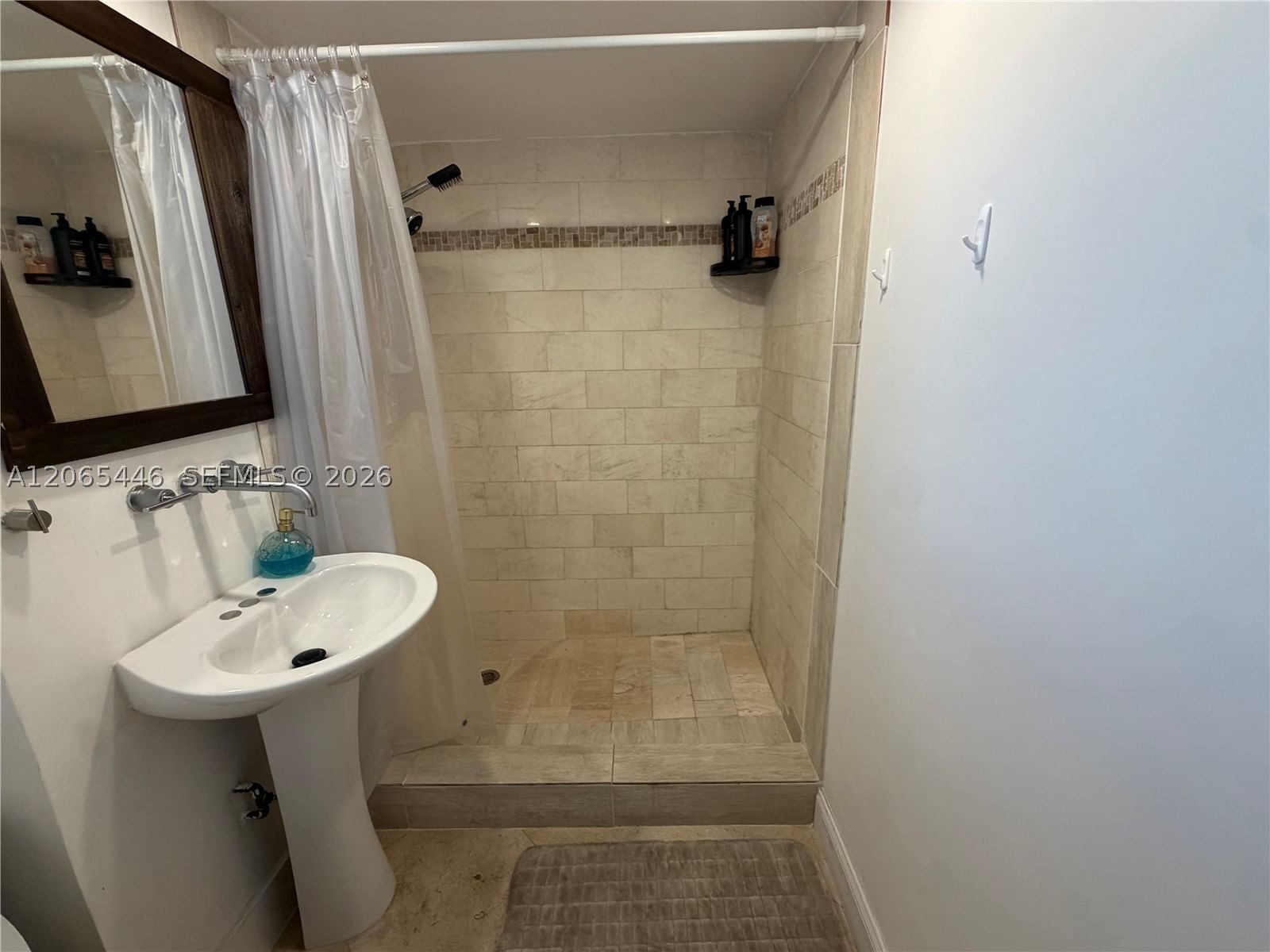 Real estate property located at 2903 Miami Beach Blvd #201, Miami-dade, Island Shores Condo, North Miami Beach, FL
