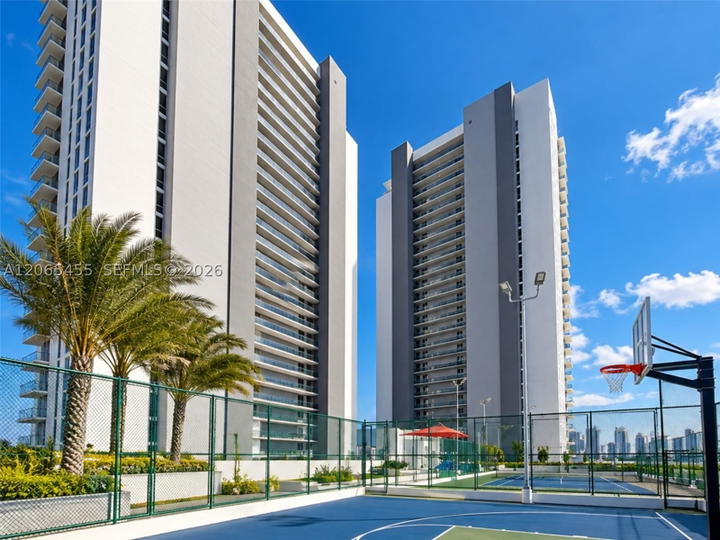 Real estate property located at 16385 Biscayne Blvd # #419, Miami-dade, The Harbour North Condo, North Miami Beach, FL