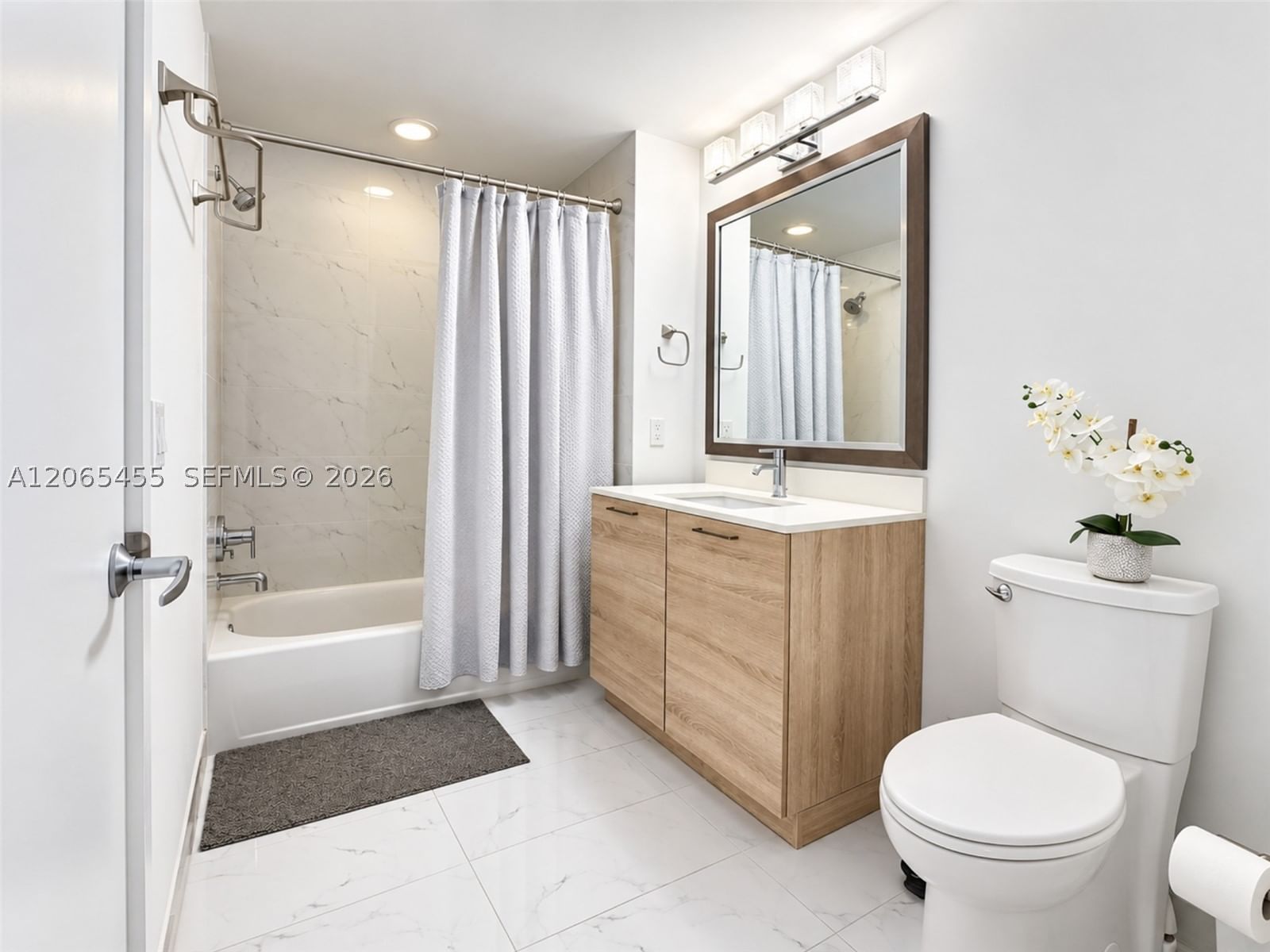 Real estate property located at 16385 Biscayne Blvd # #419, Miami-dade, The Harbour North Condo, North Miami Beach, FL