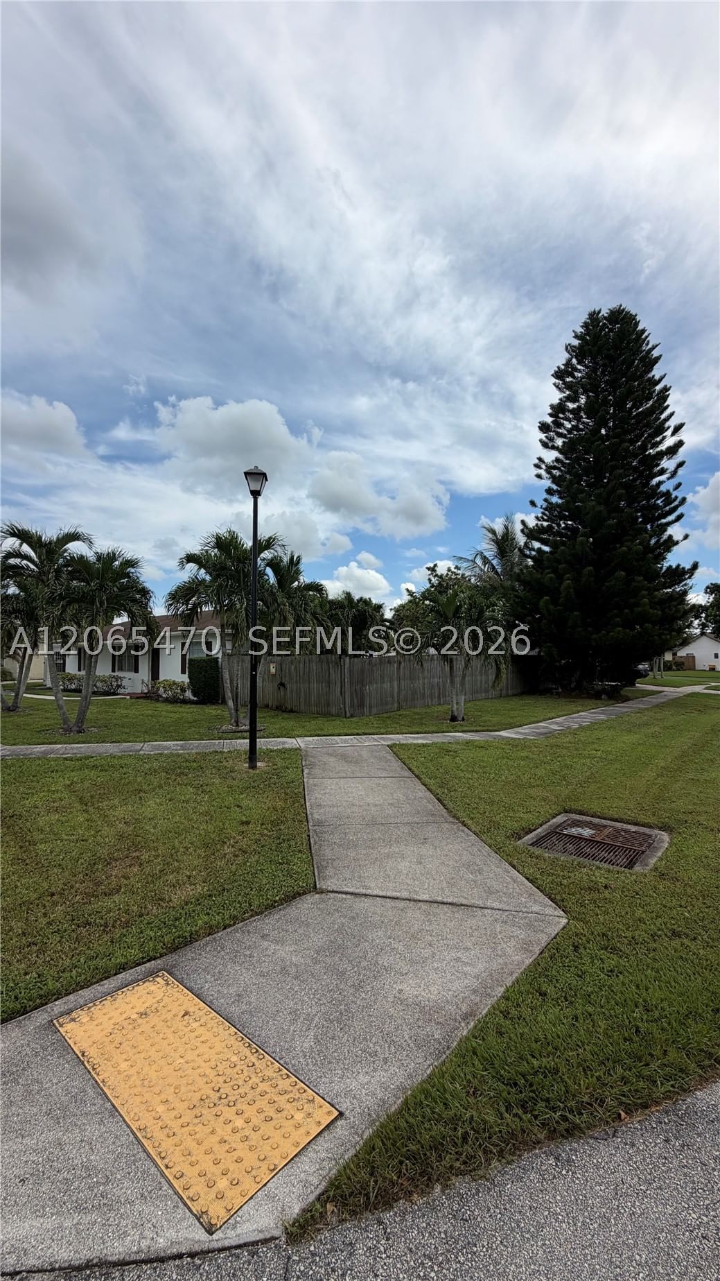Real estate property located at 19480 Dakota Ct, Palm Beach, American Homes At Boca Ra, Boca Raton, FL