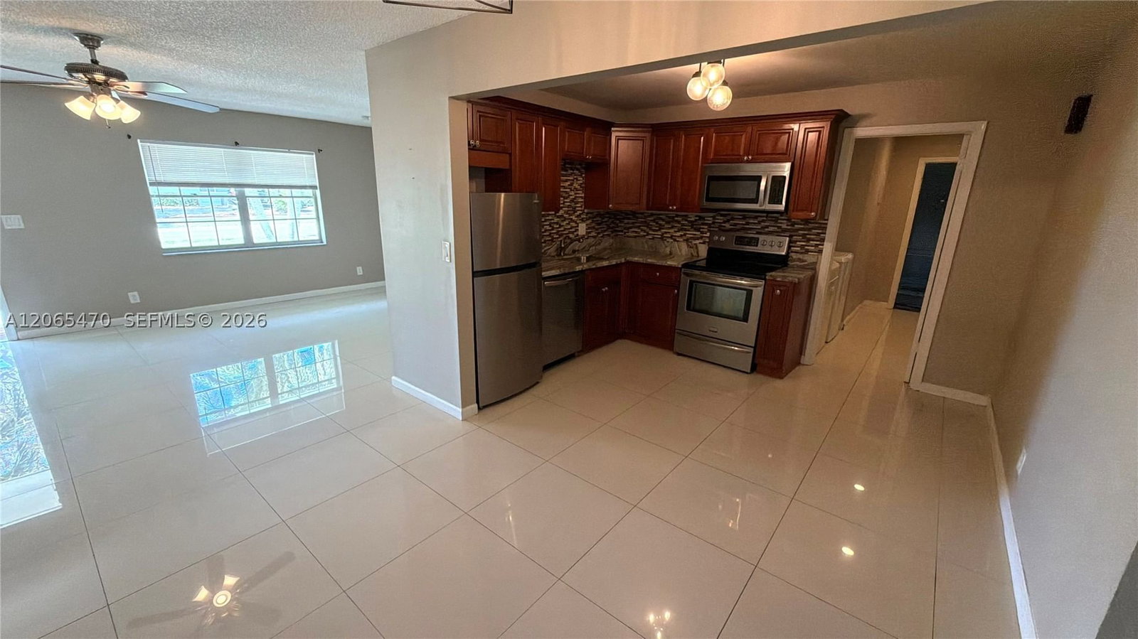 Real estate property located at 19480 Dakota Ct, Palm Beach, American Homes At Boca Ra, Boca Raton, FL