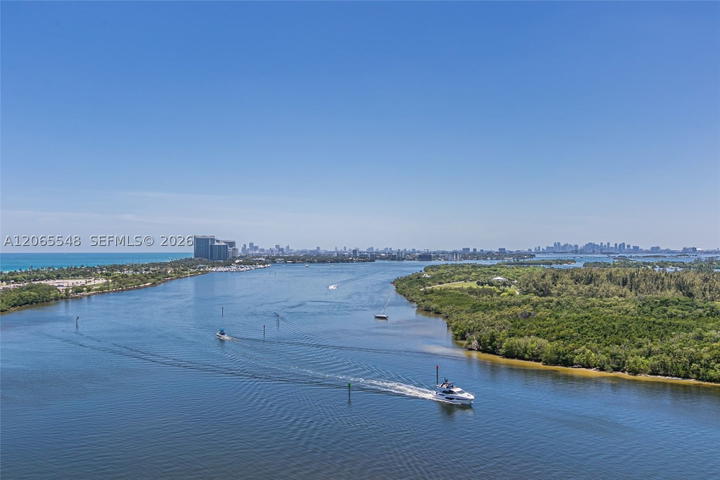 Real estate property located at 300 Bayview Dr #1914, Miami-dade, Arlen House Condo, Sunny Isles Beach, FL