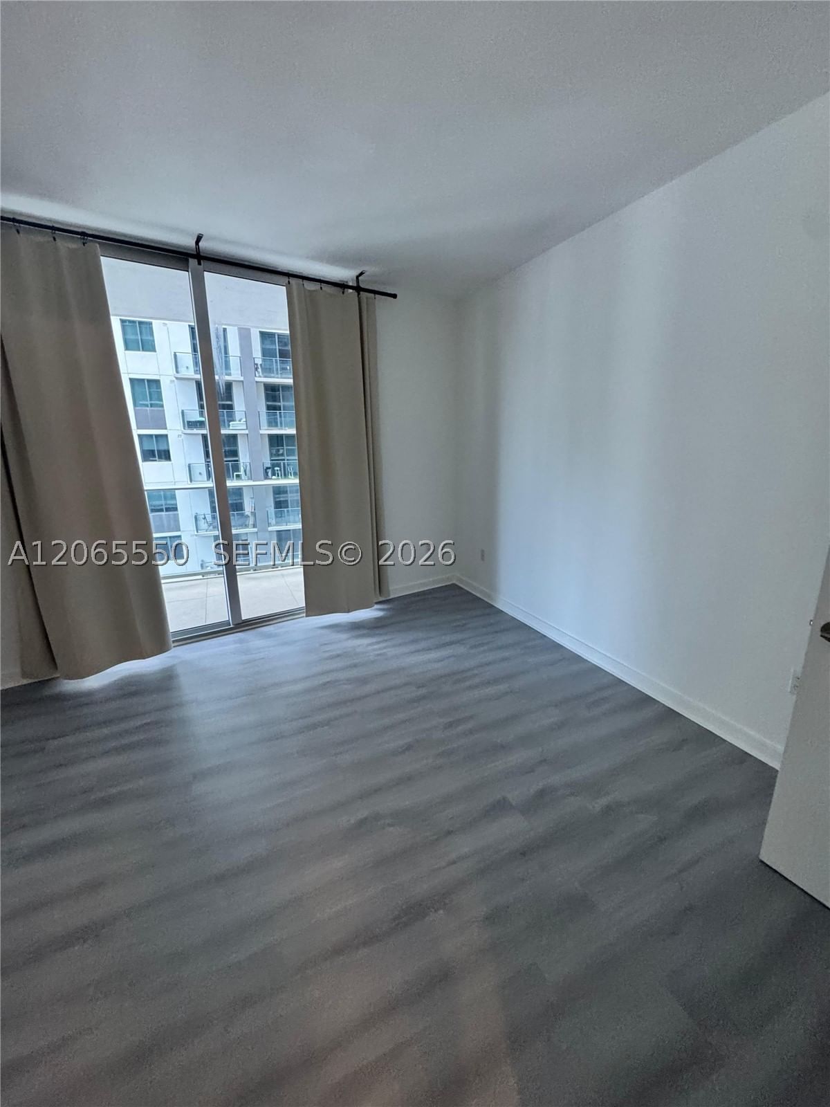 Real estate property located at 1010 2nd Ave #607, Miami-dade, Brickell Ten Condo, Miami, FL