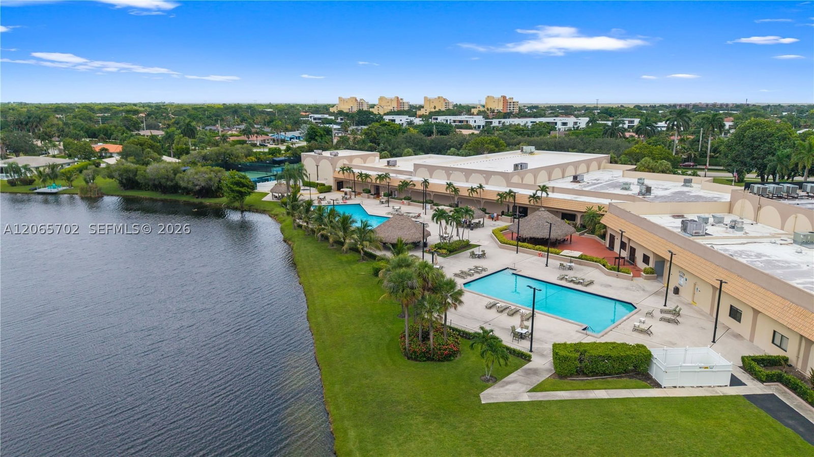 Real estate property located at 38 Truman Dr, Broward, Bonaventure, Weston, FL