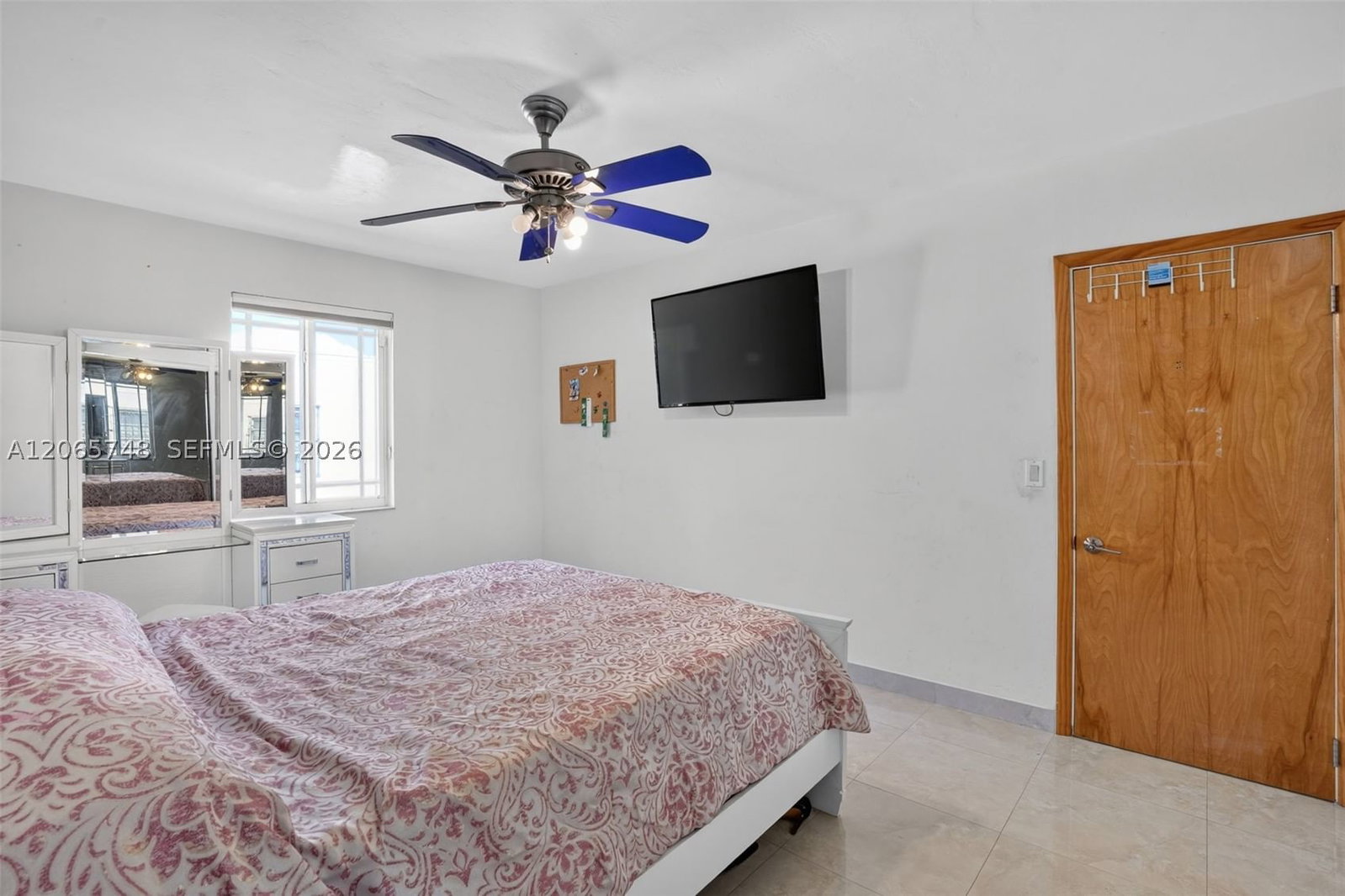Real estate property located at 6010 19 ST, Miami-dade, Tamiami Acres Plan 1, Miami, FL