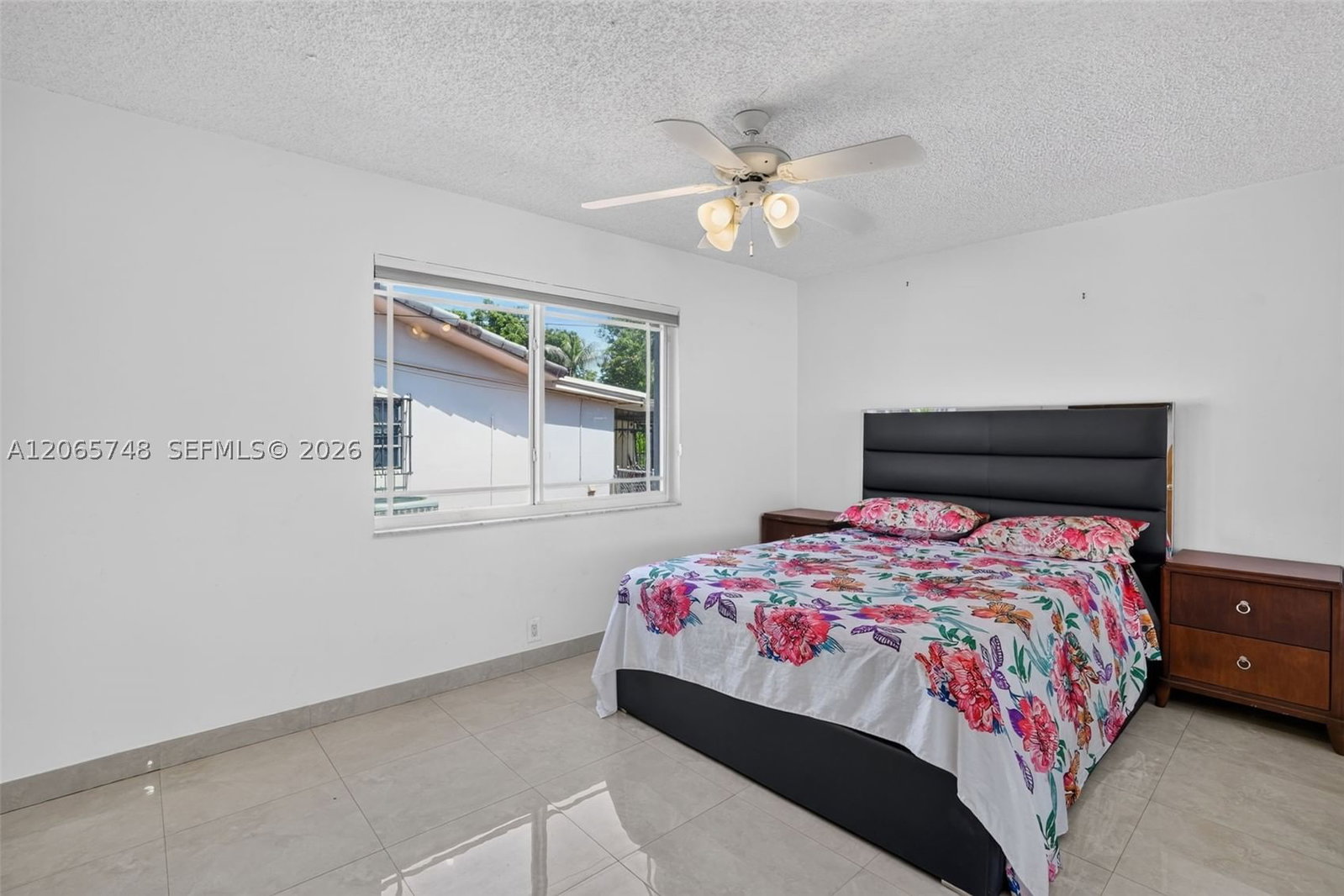 Real estate property located at 6010 19 ST, Miami-dade, Tamiami Acres Plan 1, Miami, FL